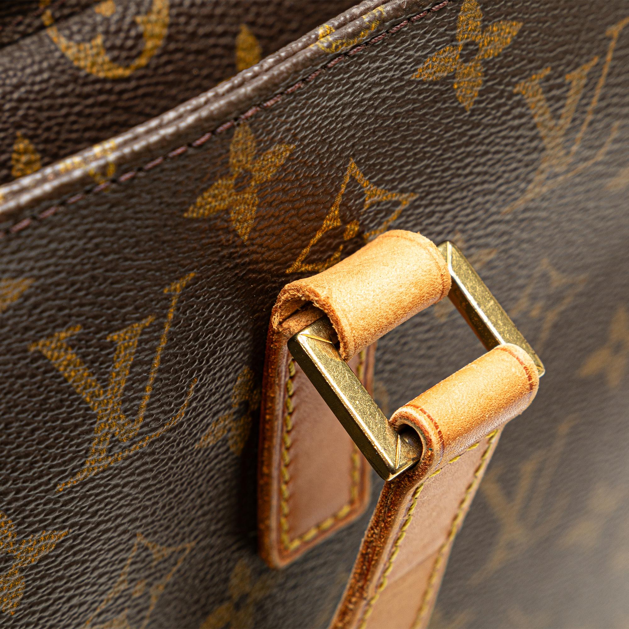 Louis Vuitton Monogram Luco (SHG-dhybRV)