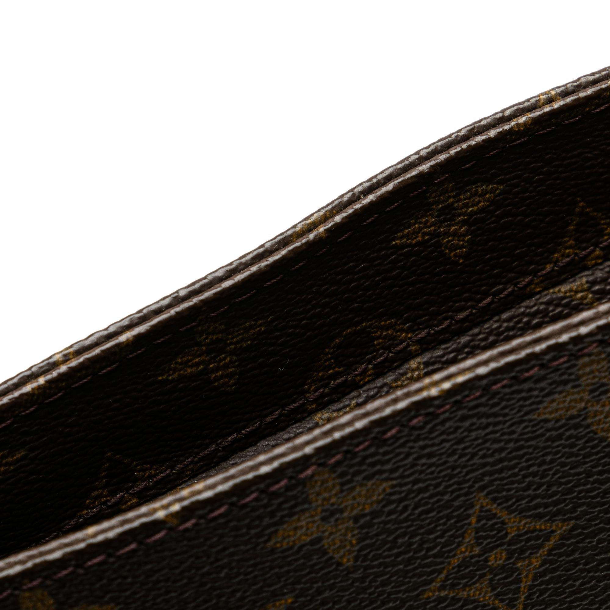 Louis Vuitton Monogram Luco (SHG-lddYIL)