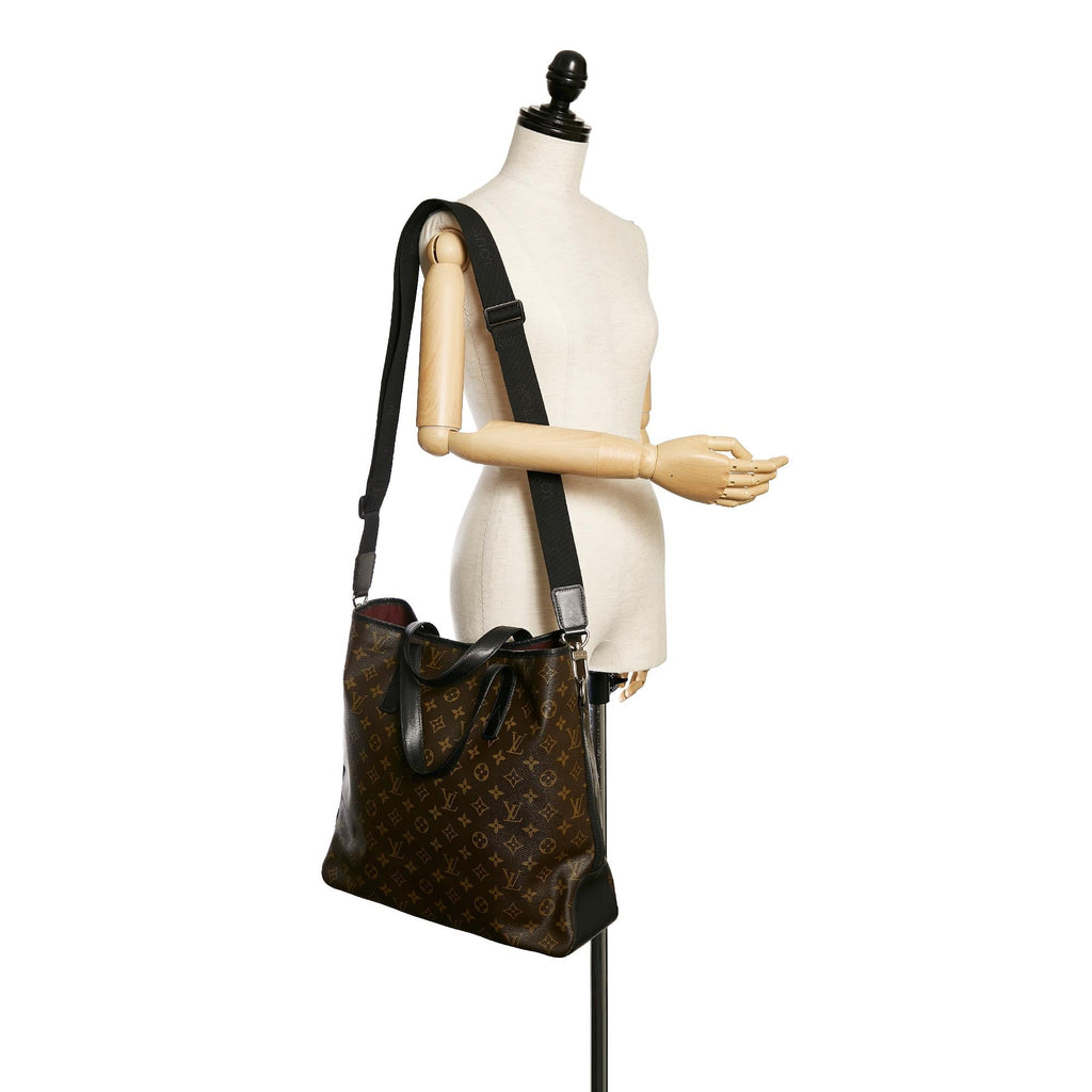 Louis Vuitton Monogram Macassar Canvas Davis (SHG-28607)