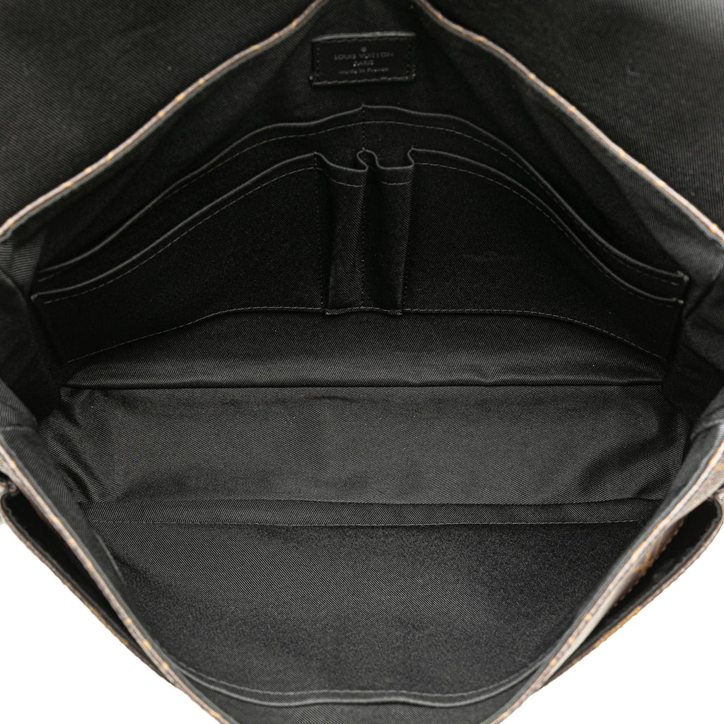 Louis Vuitton Monogram Macassar Christopher Messenger