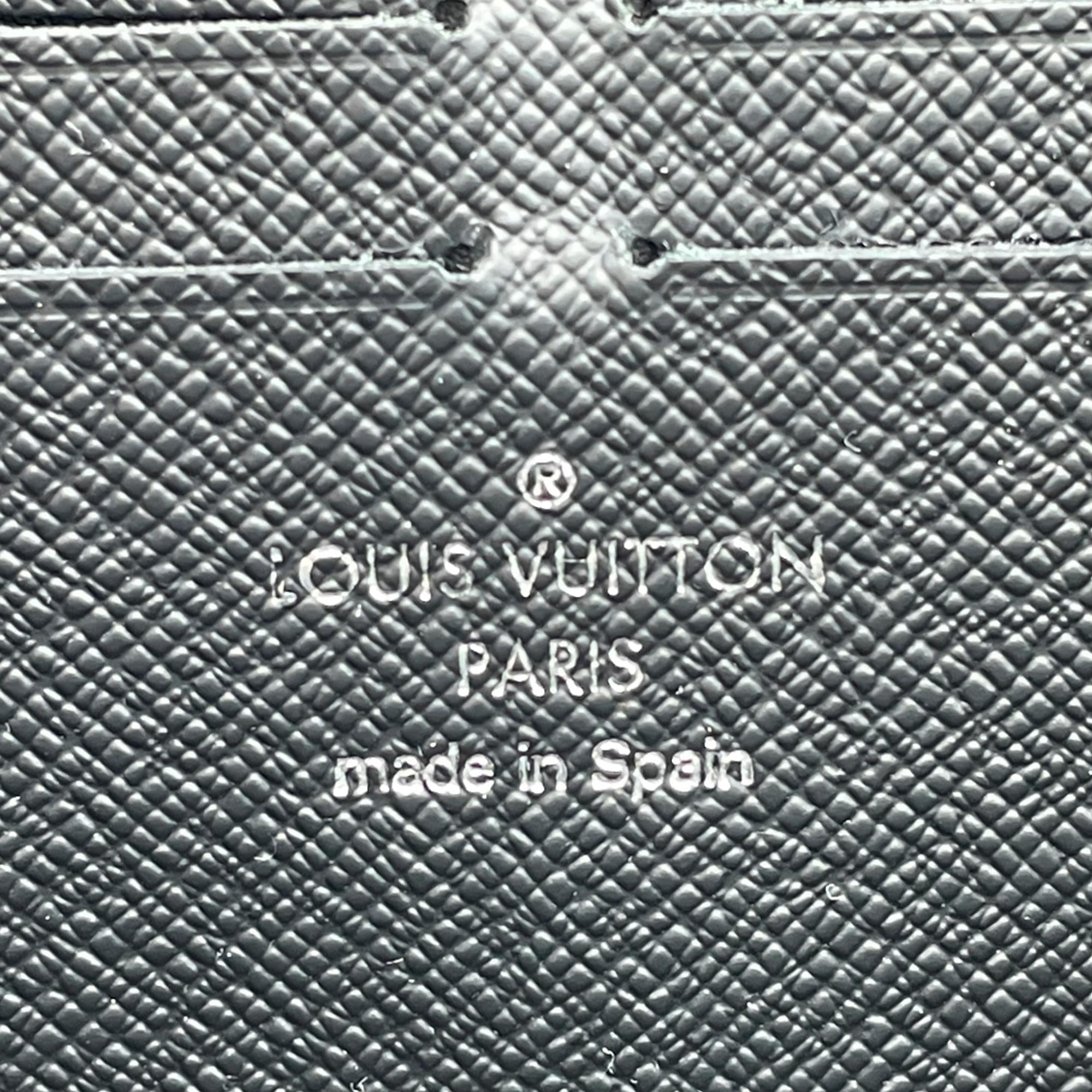 Louis Vuitton Monogram Macassar Zippy Dragonne (SHG-wgkDks)