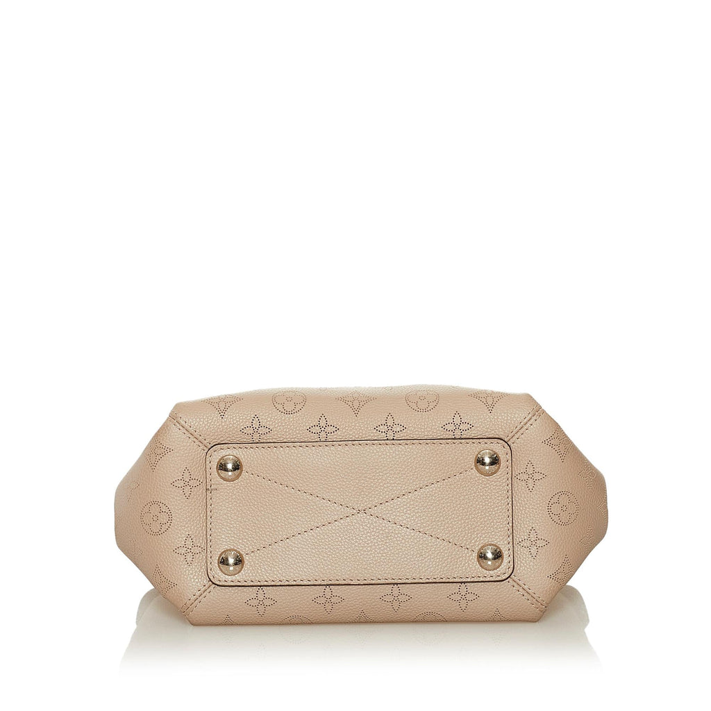Louis Vuitton Monogram Mahina Babylone Chain BB (SHG-35074)