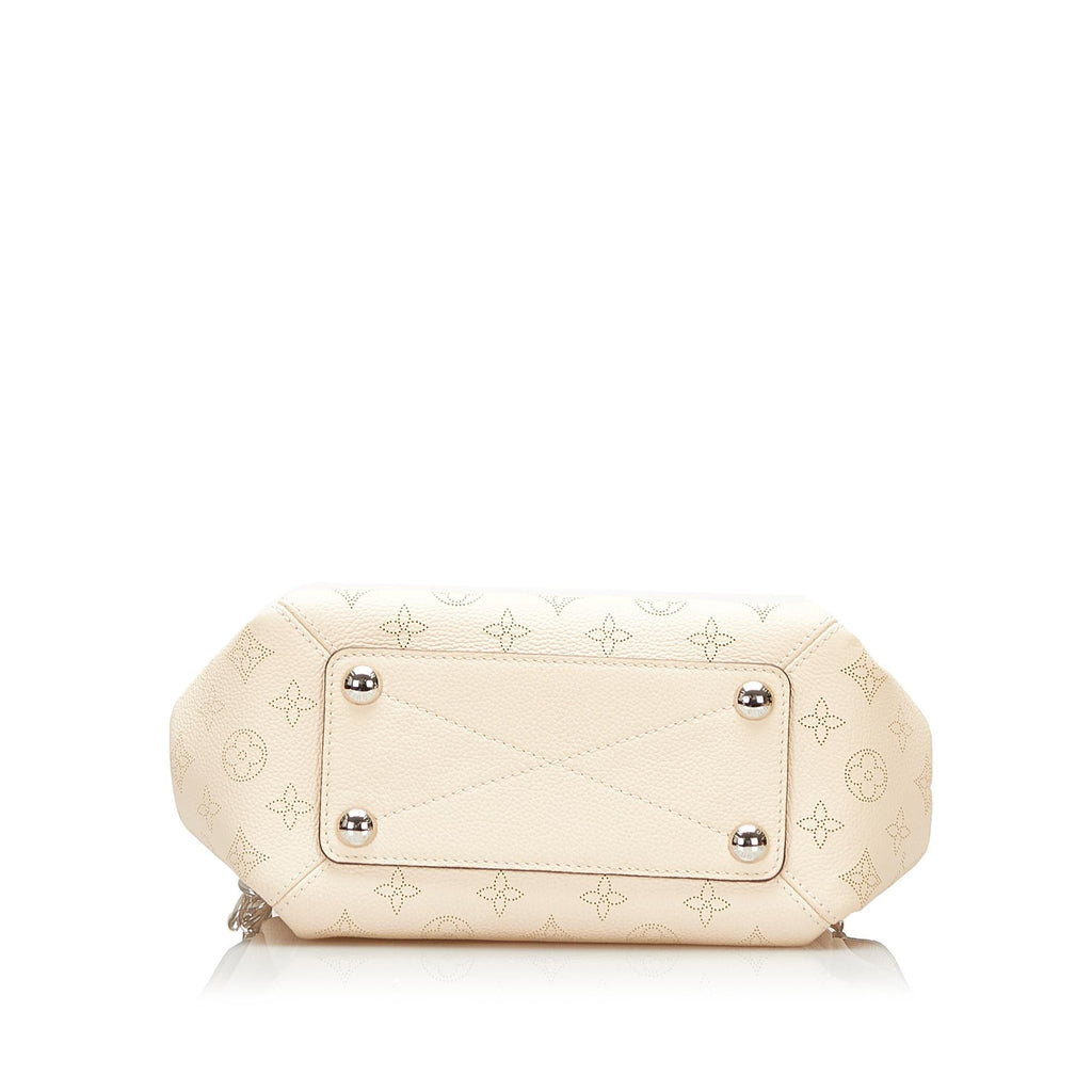 Louis Vuitton Monogram Mahina Babylone Chain BB (SHG-35661)