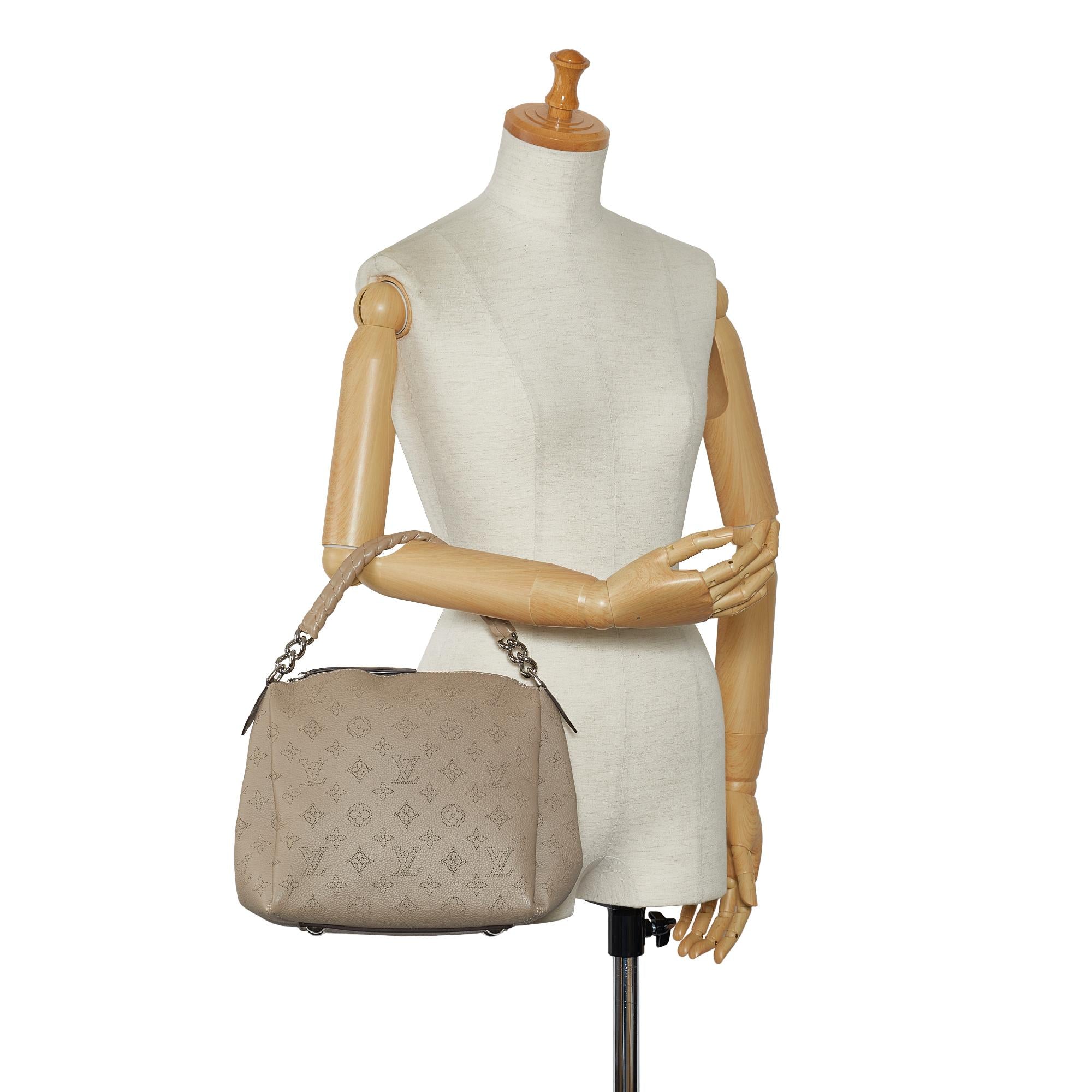 Louis Vuitton Monogram Mahina Babylone Chain BB (SHG-xV5HYz)