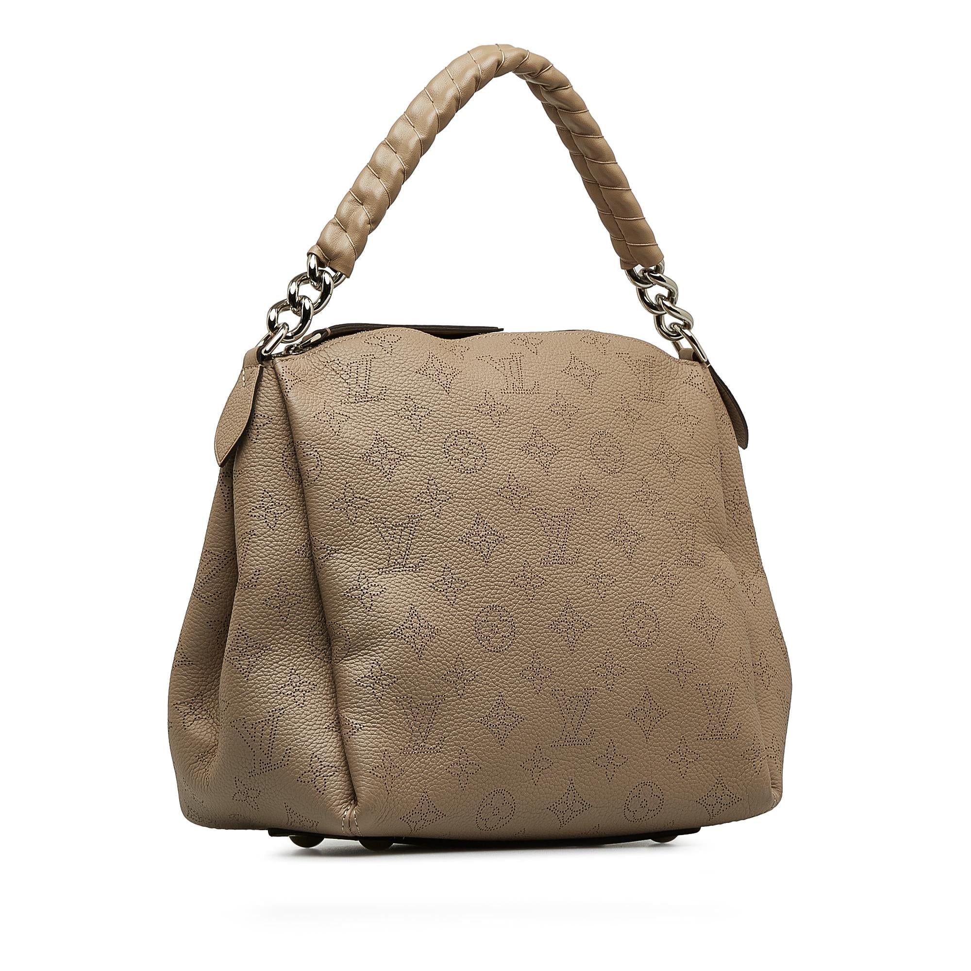 Louis Vuitton Monogram Mahina Babylone Chain BB (SHG-xV5HYz)