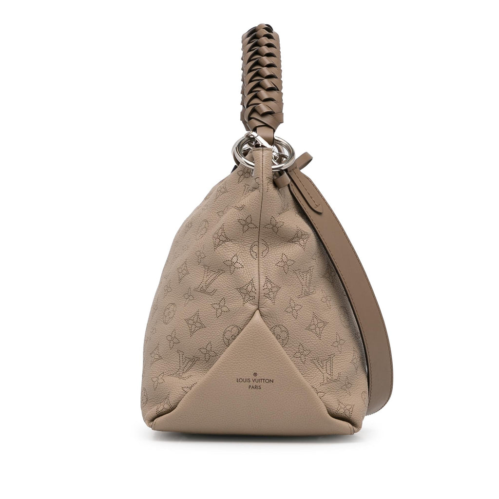 Louis Vuitton Monogram Mahina Beaubourg Hobo (SHG-RRJQOV)