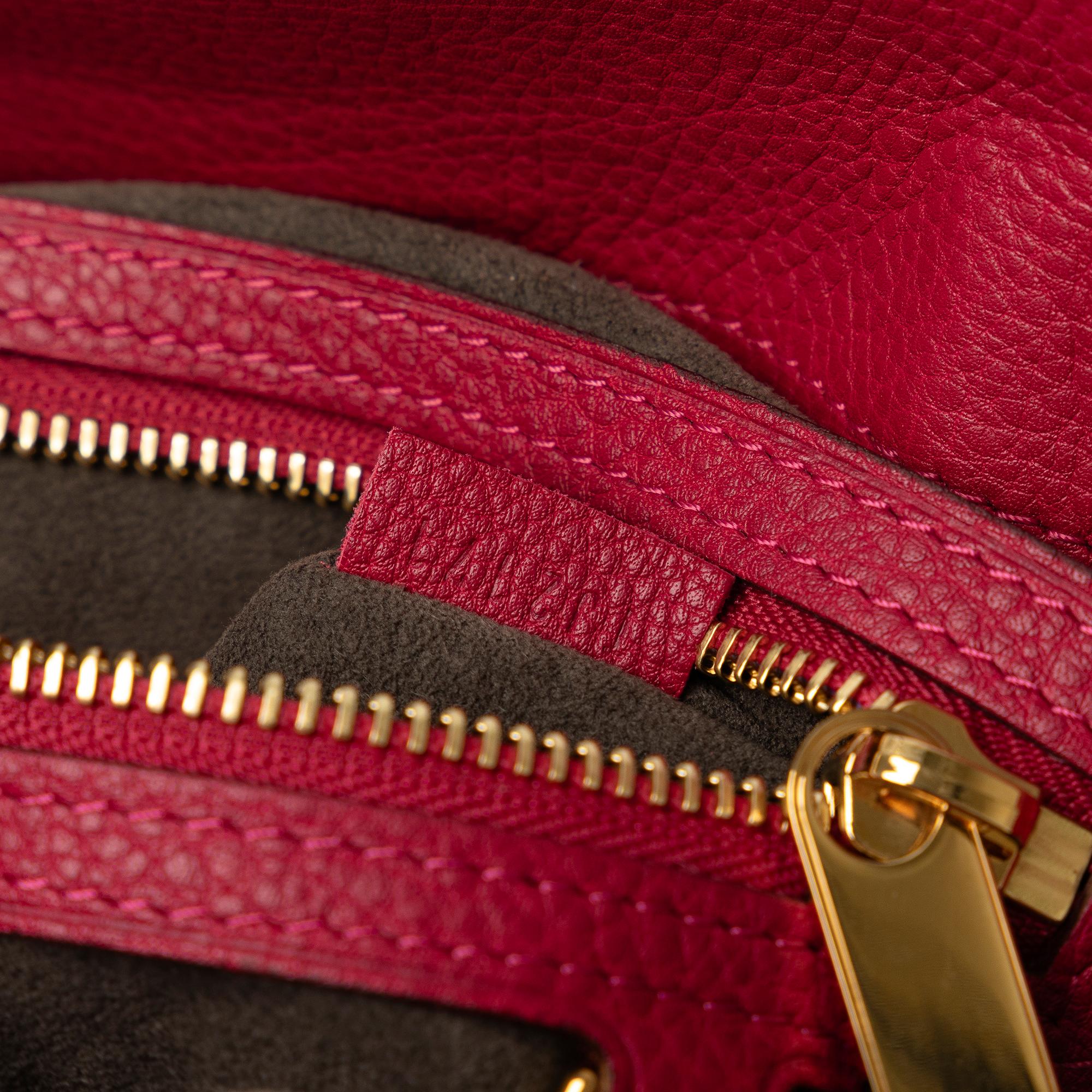 Louis Vuitton Monogram Mahina Cirrus PM (SHG-h3On5z)