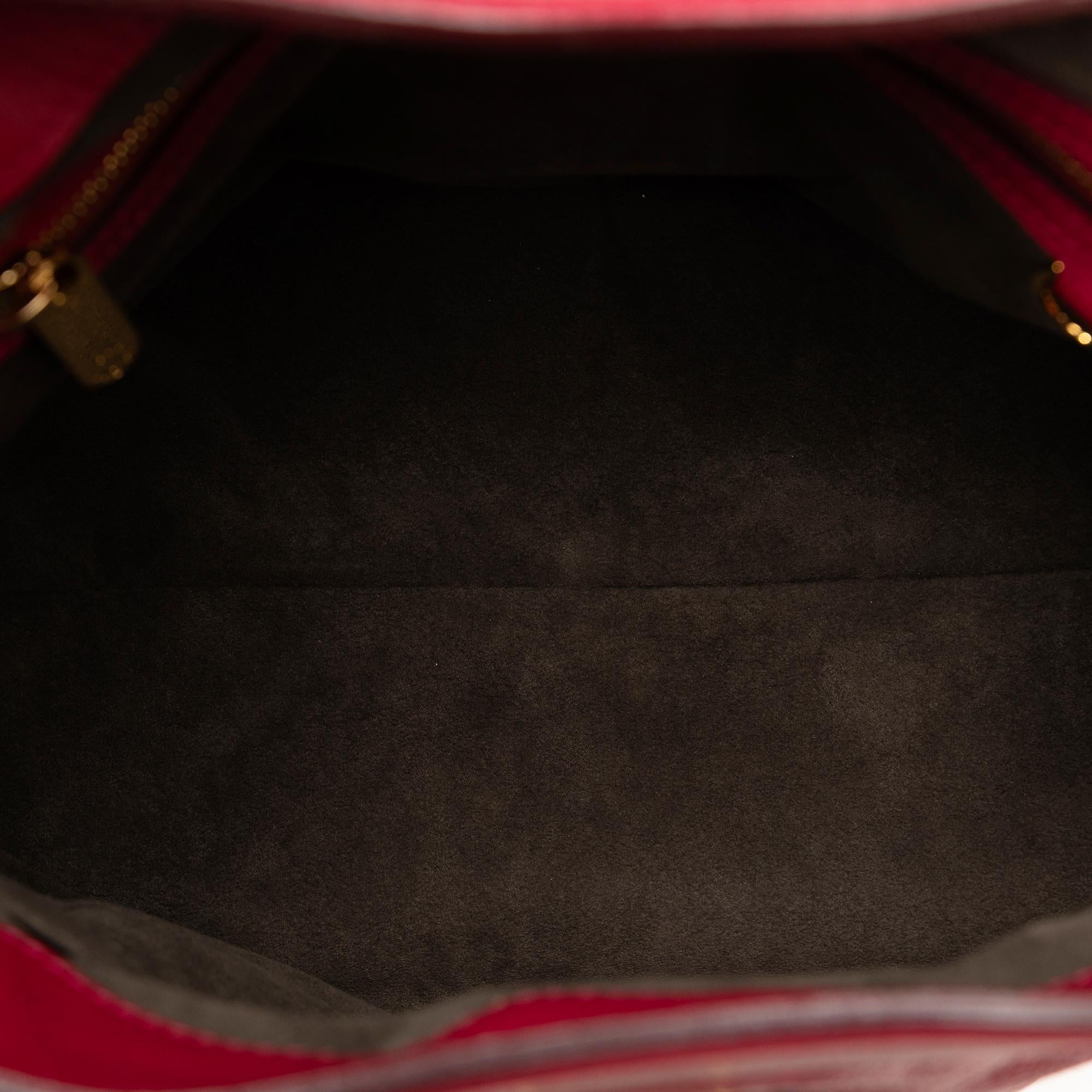 Louis Vuitton Monogram Mahina Cirrus PM (SHG-h3On5z)