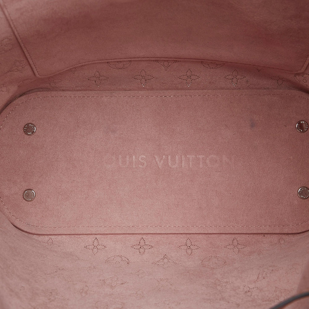 Louis Vuitton Monogram Mahina Girolata (SHG-PTyPPe)