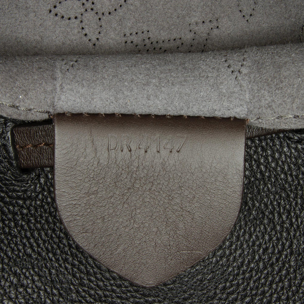 Louis Vuitton Monogram Mahina Girolata (SHG-k7Xp51)