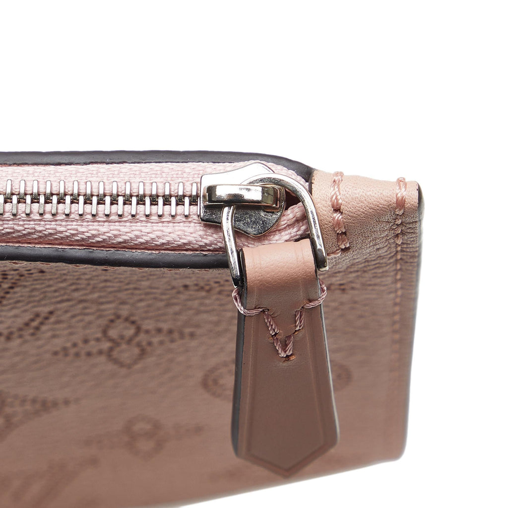 Louis Vuitton Monogram Mahina Girolata (SHG-HtEyFk)
