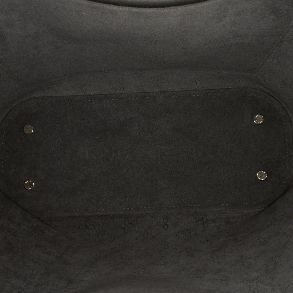 Louis Vuitton Monogram Mahina Girolata (SHG-eXjhhm)