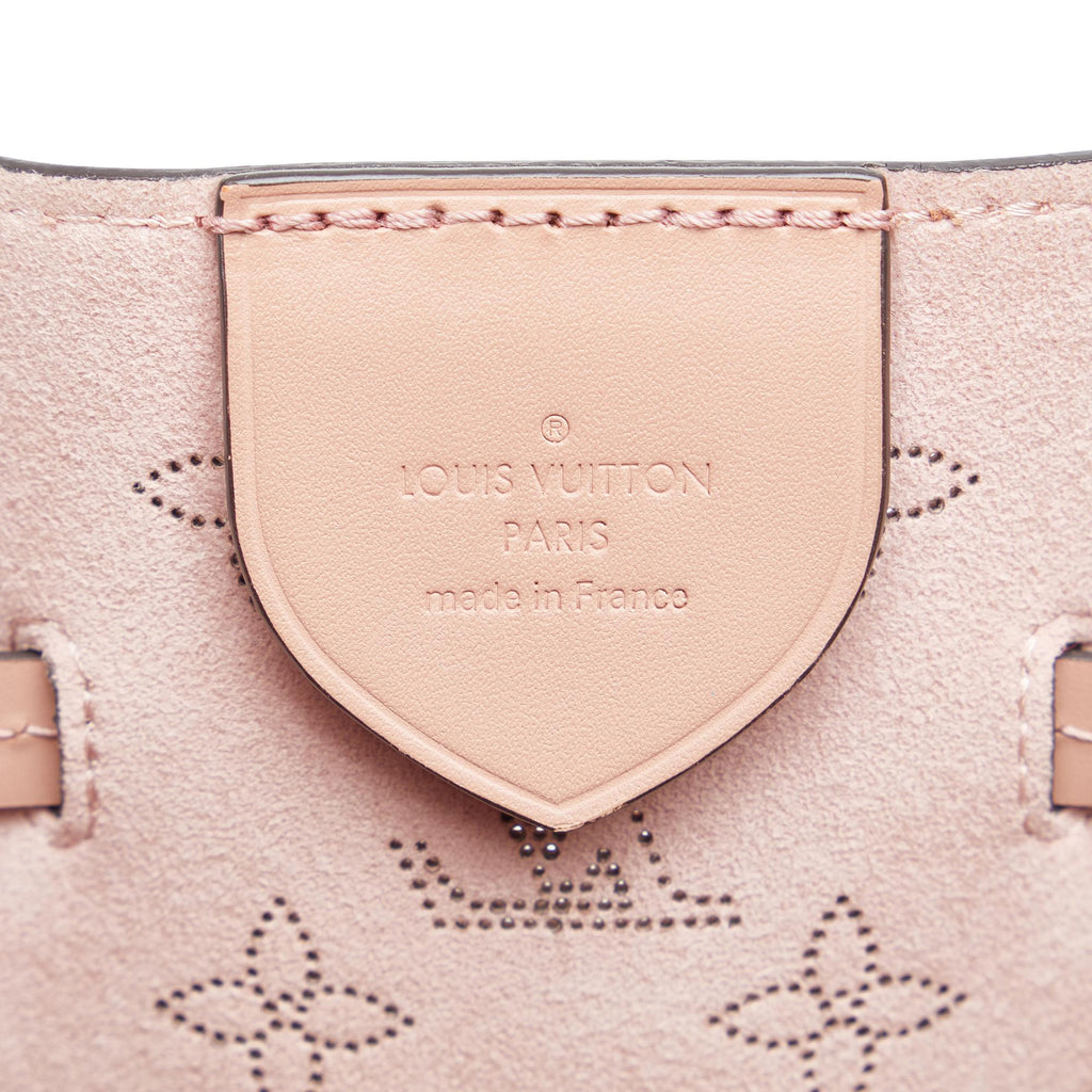 Louis Vuitton Monogram Mahina Girolata (SHG-s5UqG5)