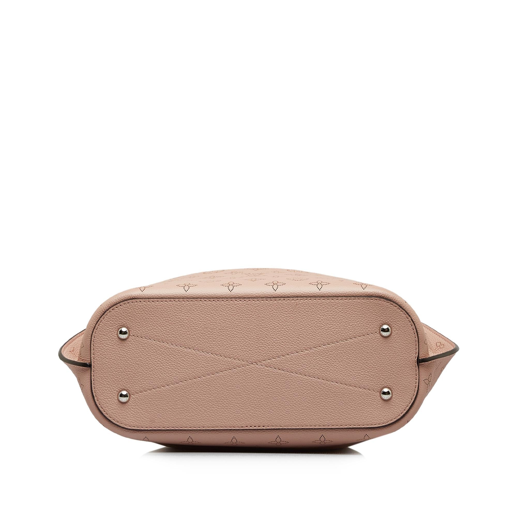 Louis Vuitton Monogram Mahina Girolata (SHG-r3QnXw)
