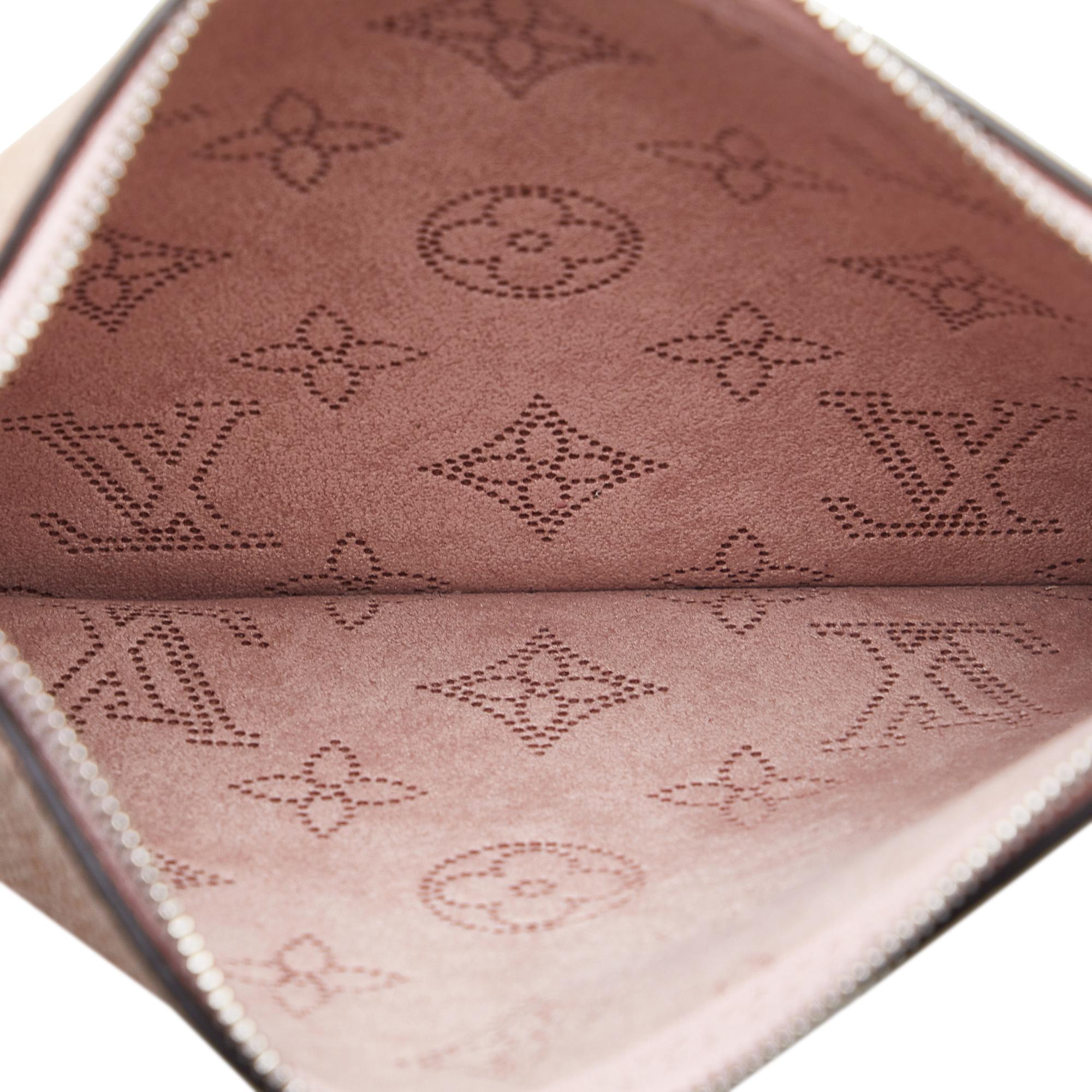 Louis Vuitton Monogram Mahina Girolata (SHG-r3QnXw)