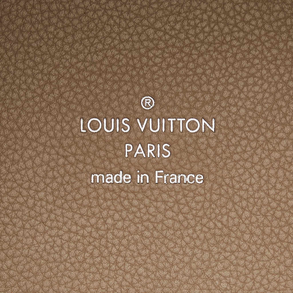 Louis Vuitton Monogram Mahina Hina PM (SHG-AJjpm0)