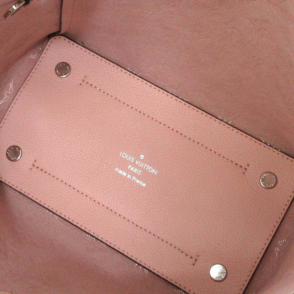 Louis Vuitton Monogram Mahina Hina PM (SHG-L1c1ju)