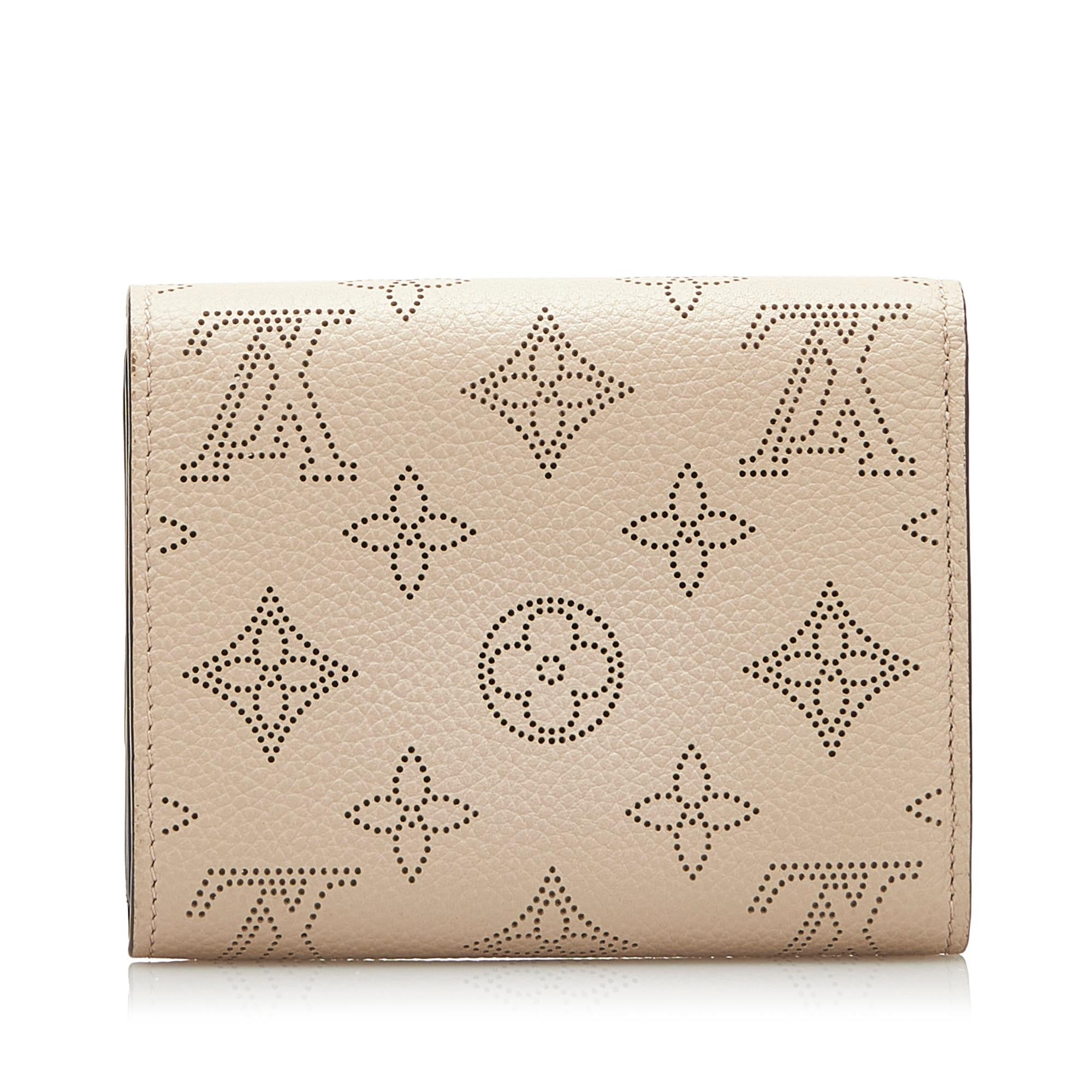 Louis Vuitton Monogram Mahina Iris Compact Wallet (SHG-35329)