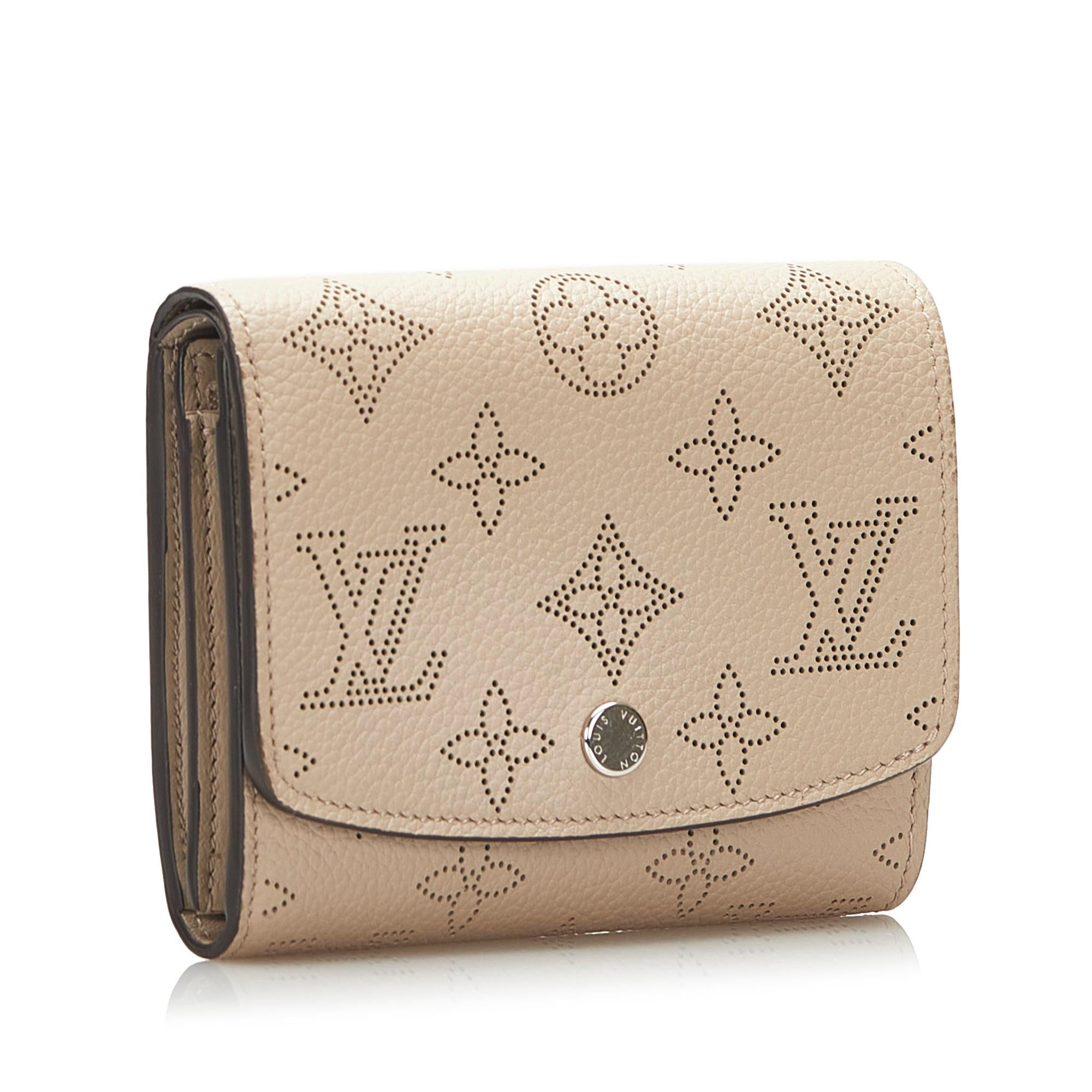 Louis Vuitton Monogram Mahina Iris Compact Wallet (SHG-35329)