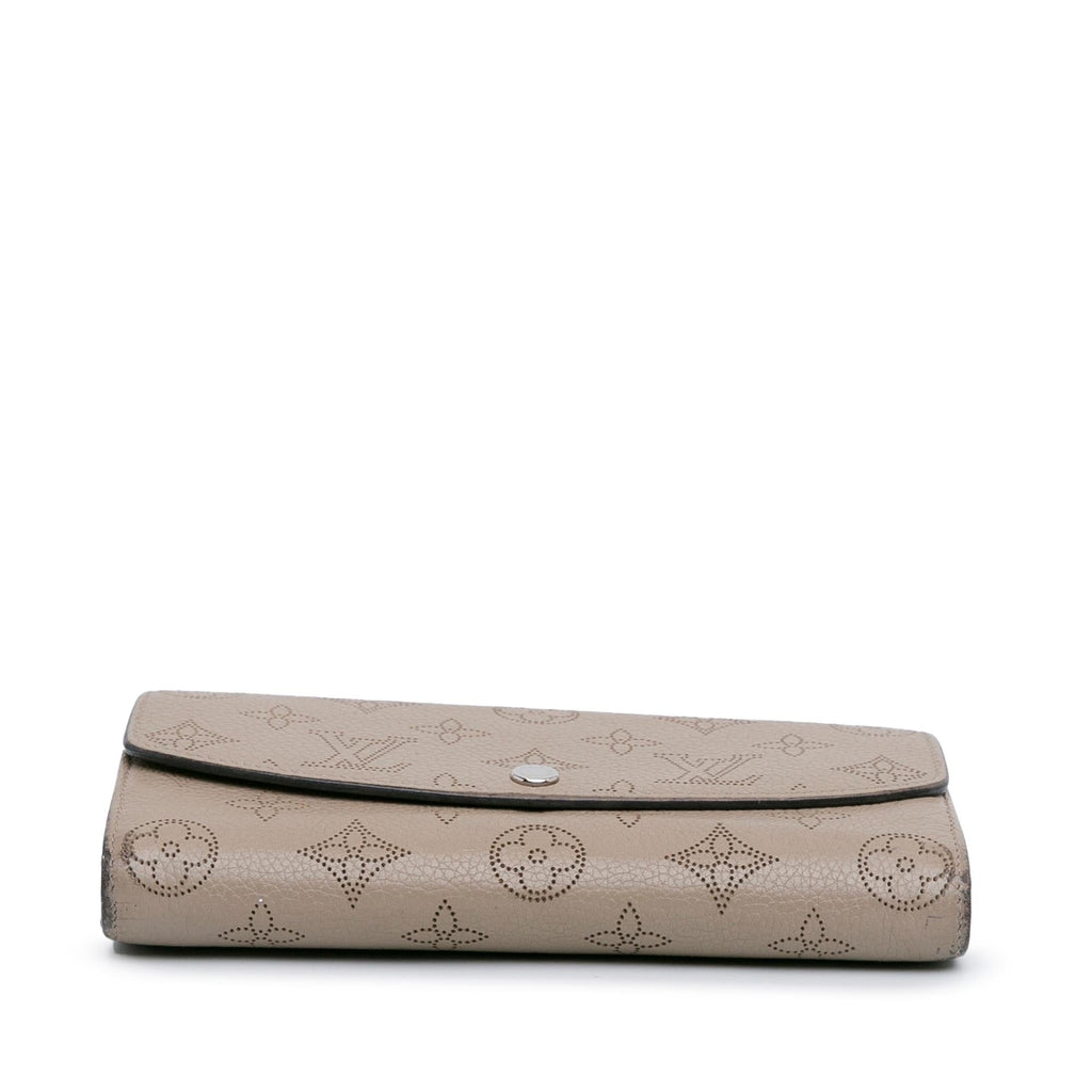Louis Vuitton Monogram Mahina Iris Long Wallet (SHG-GiQ5Nr)