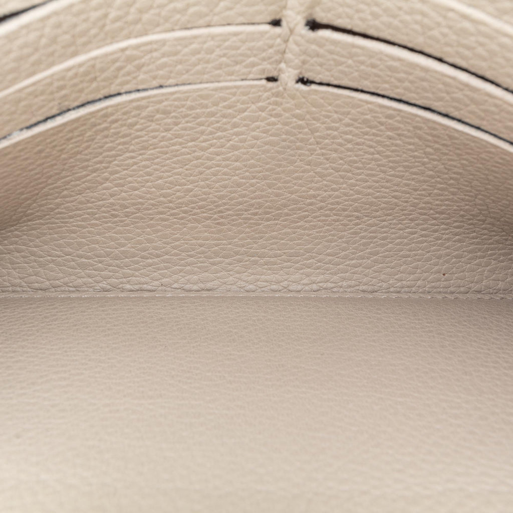Louis Vuitton Monogram Mahina Iris Long Wallet (SHG-GiQ5Nr)