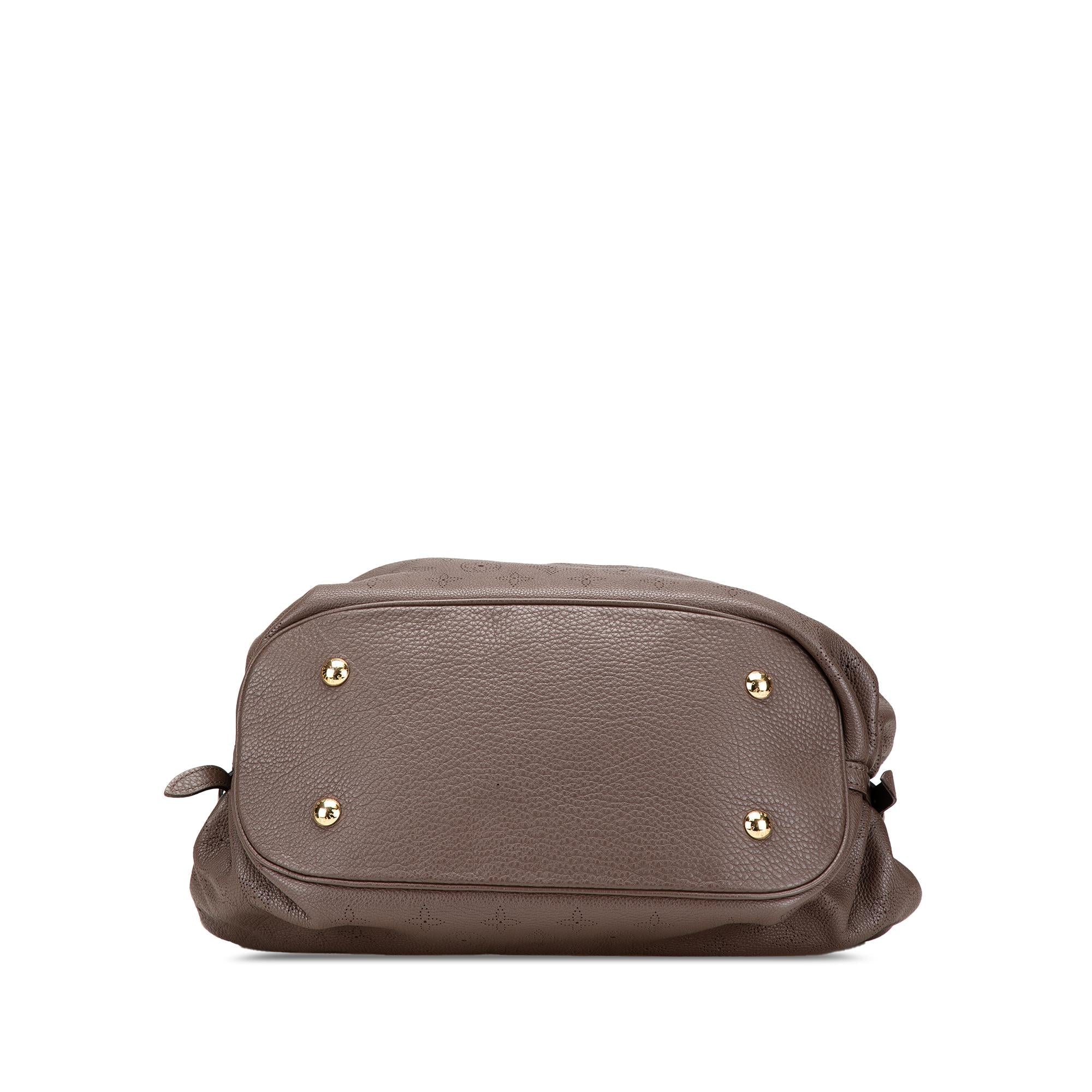 Louis Vuitton Monogram Mahina L Hobo