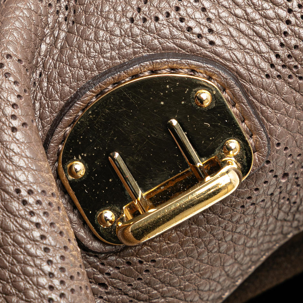 Louis Vuitton Monogram Mahina L Hobo
