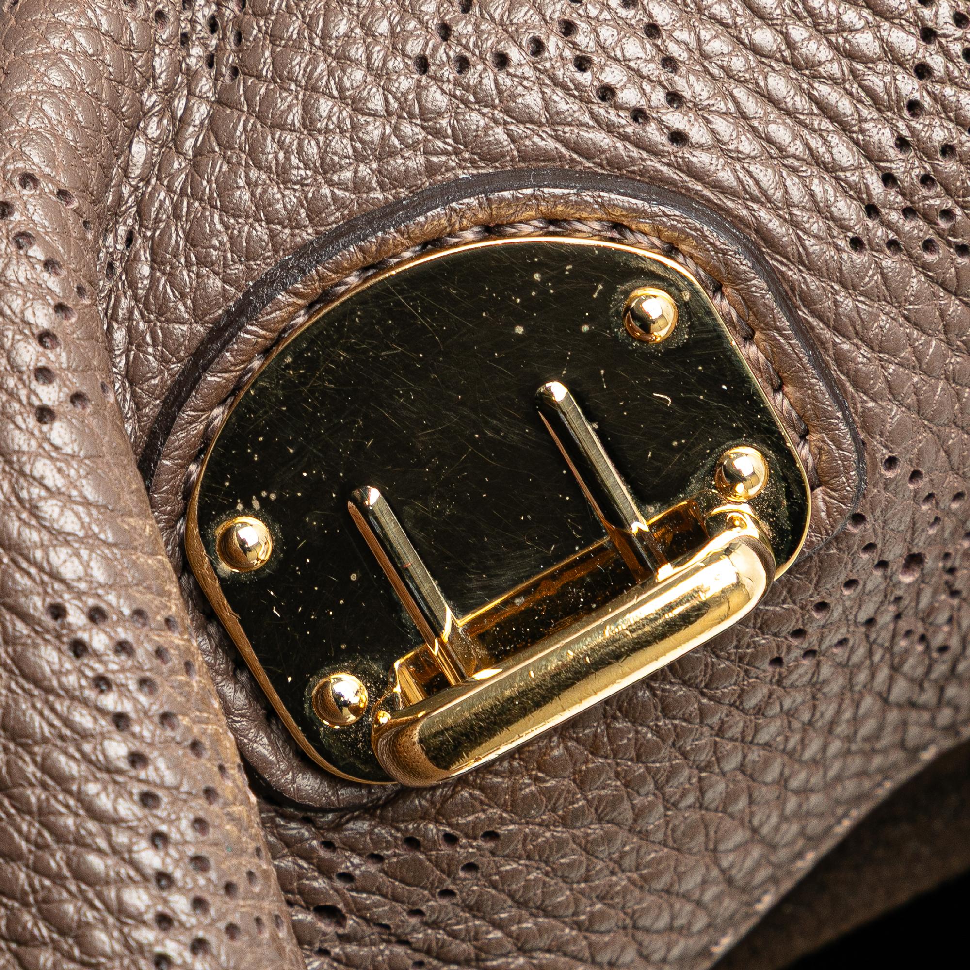 Louis Vuitton Monogram Mahina L Hobo