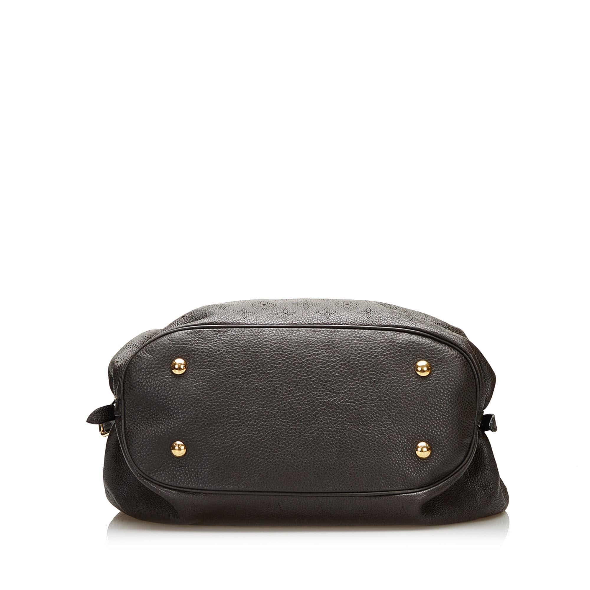Louis Vuitton Monogram Mahina L (SHG-37002)
