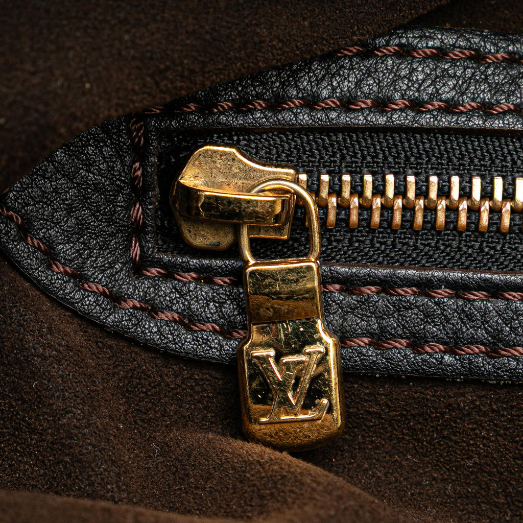 Louis Vuitton Monogram Mahina L