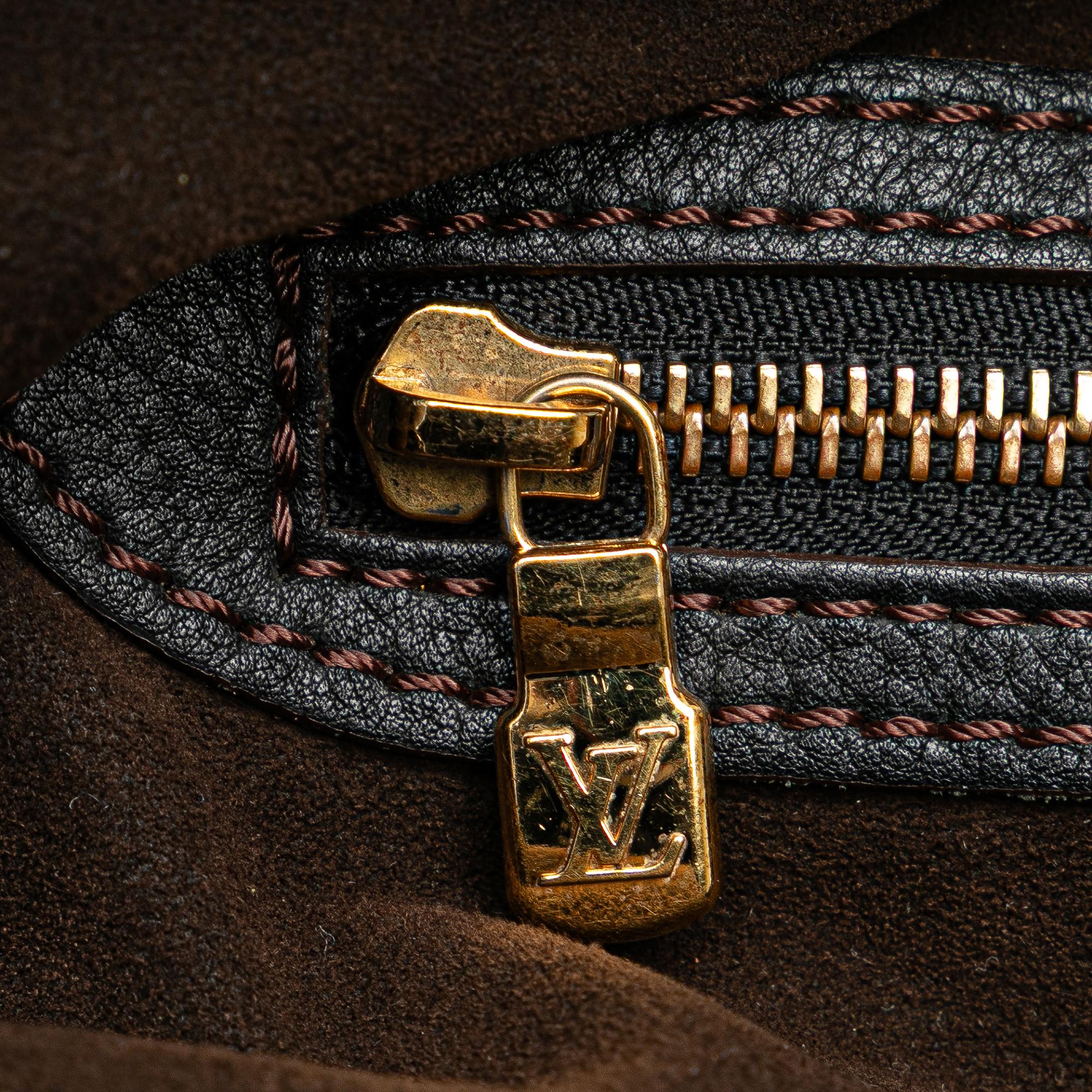 Louis Vuitton Monogram Mahina L