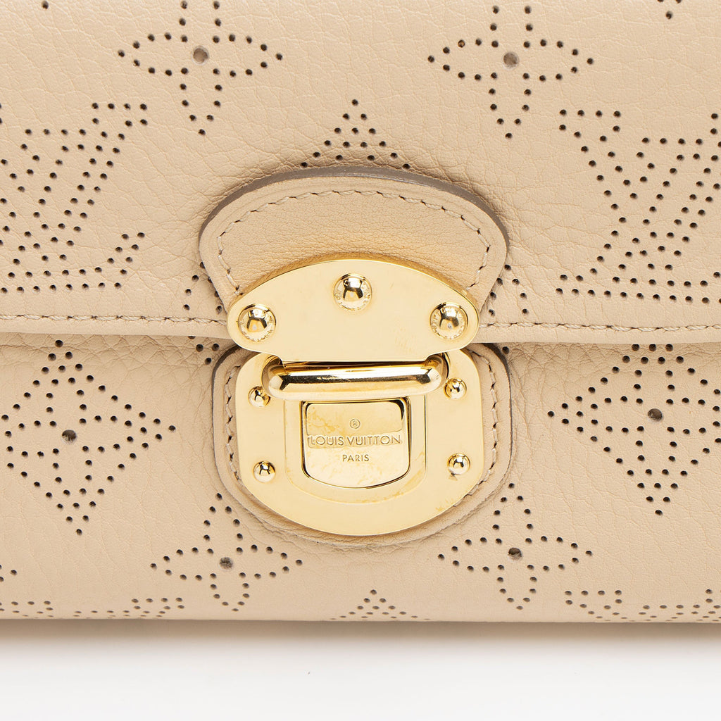 Louis Vuitton Monogram Mahina Leather Amelia Wallet