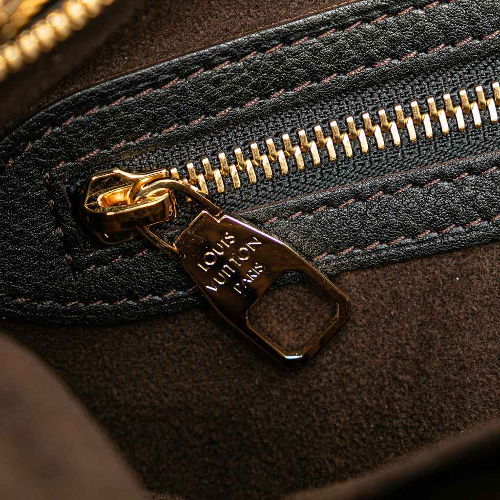 Louis Vuitton Monogram Mahina Selene MM