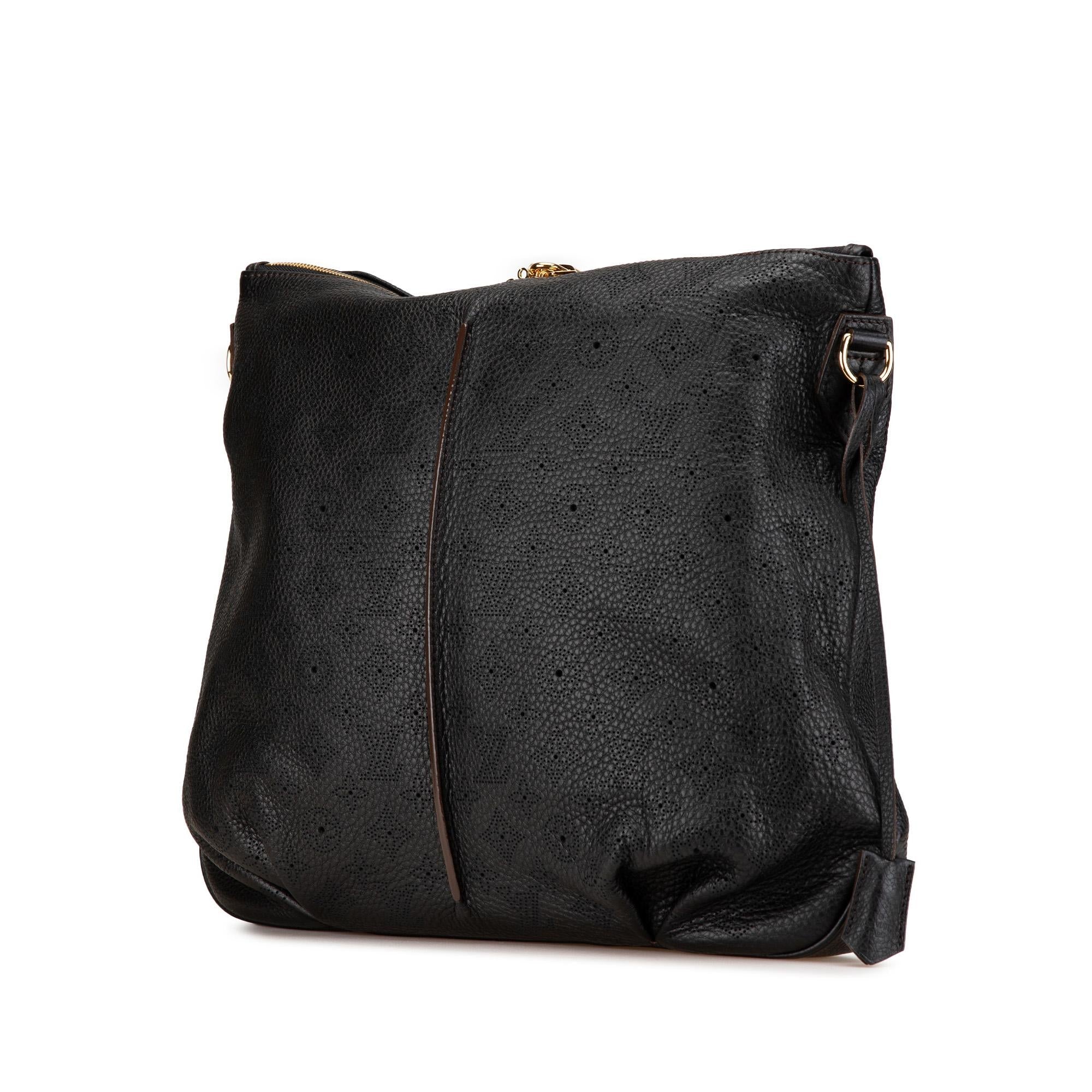 Louis Vuitton Monogram Mahina Selene MM