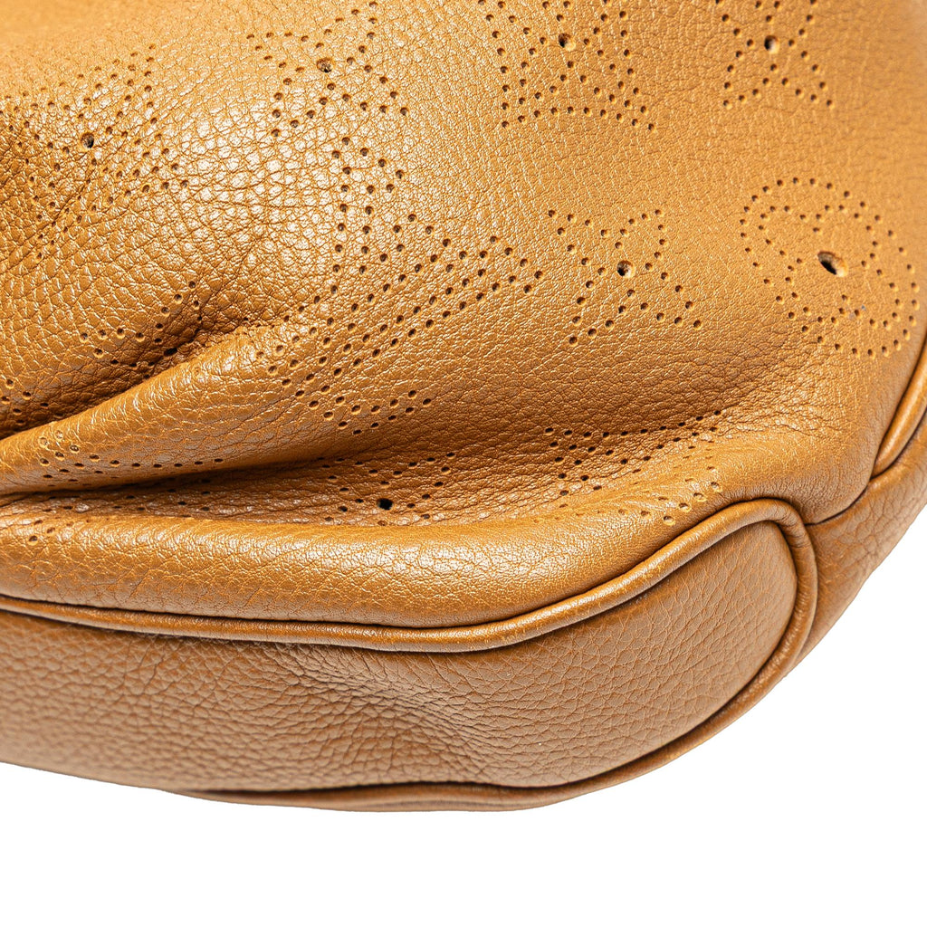 Louis Vuitton Monogram Mahina Selene MM