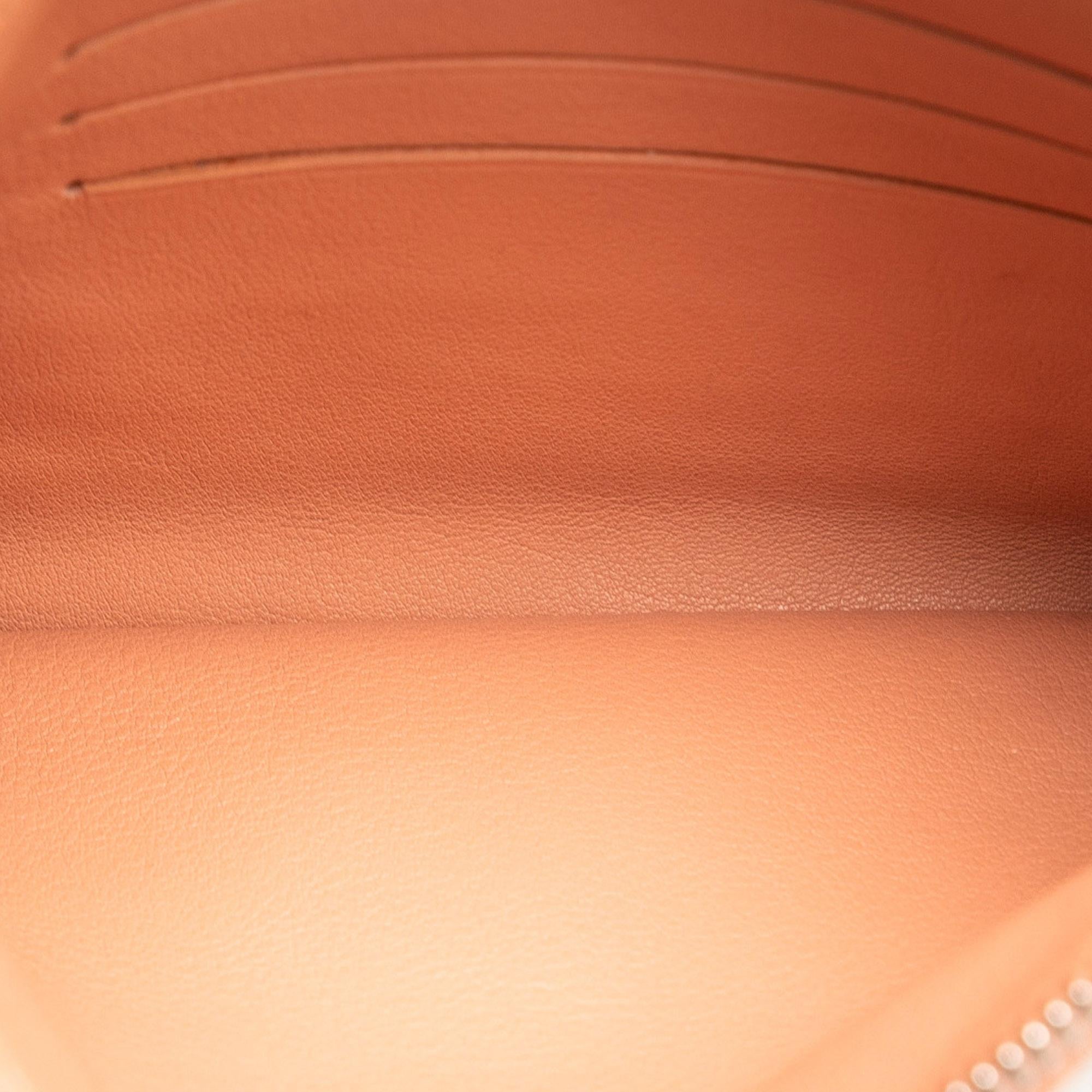Louis Vuitton Monogram Mahina Selene PM (SHG-uTPU0I)