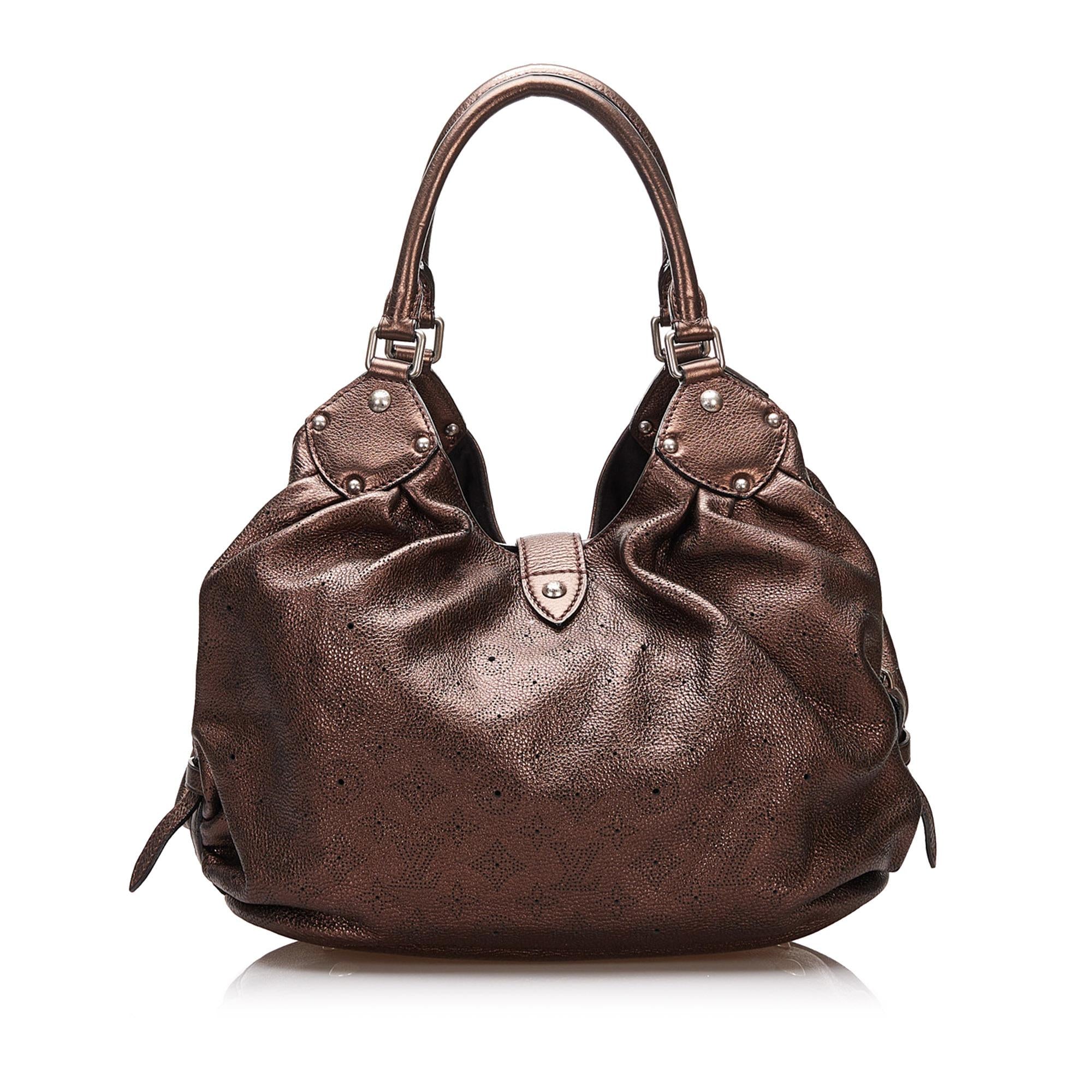 Louis Vuitton Monogram Mahina Shoulder Bag (SHG-35471)