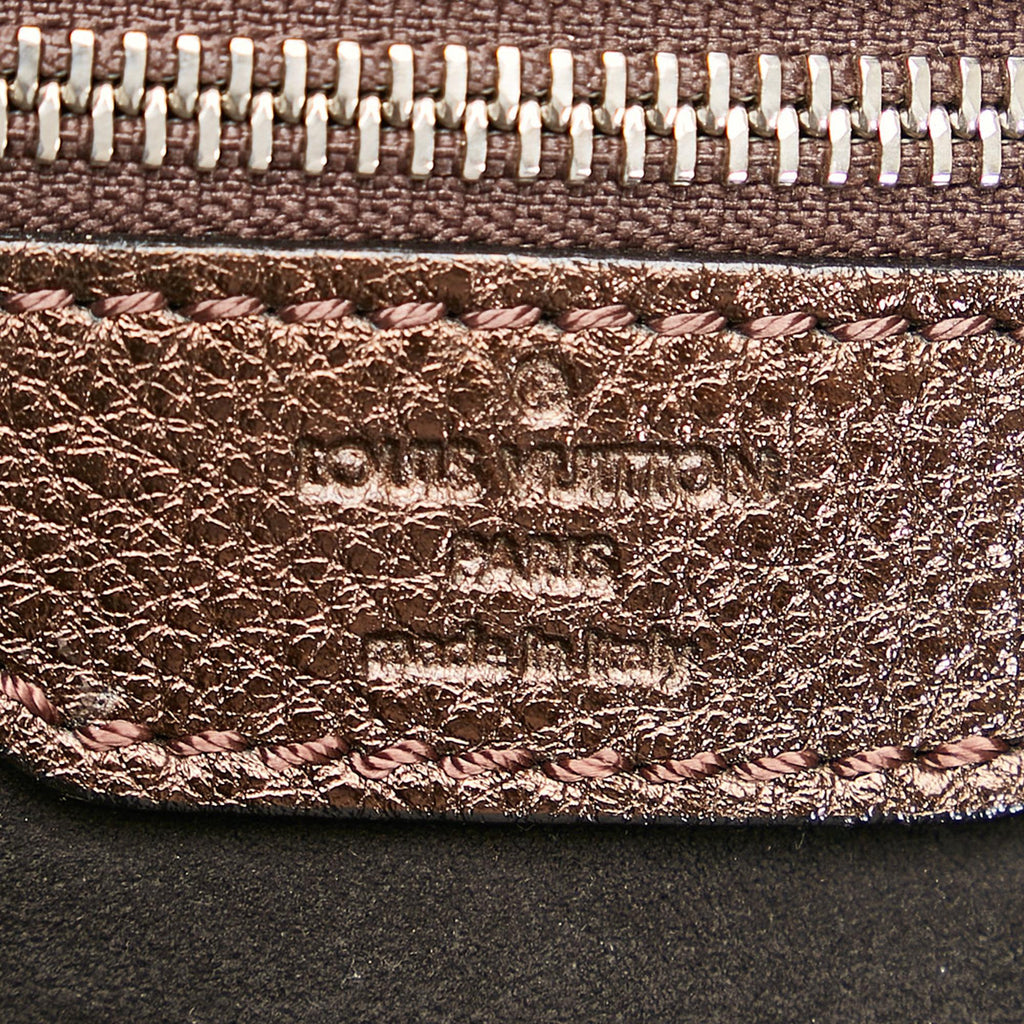 Louis Vuitton Monogram Mahina Shoulder Bag (SHG-35471)
