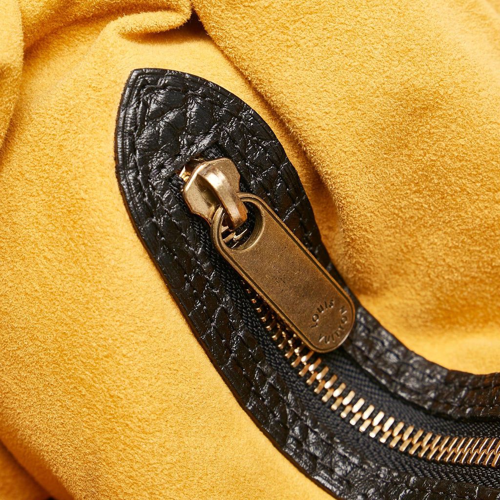 Louis Vuitton Monogram Mahina XL (SHG-36295)