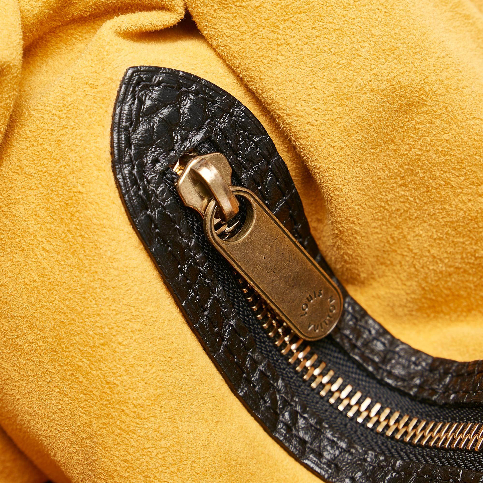 Louis Vuitton Monogram Mahina XL (SHG-36295)