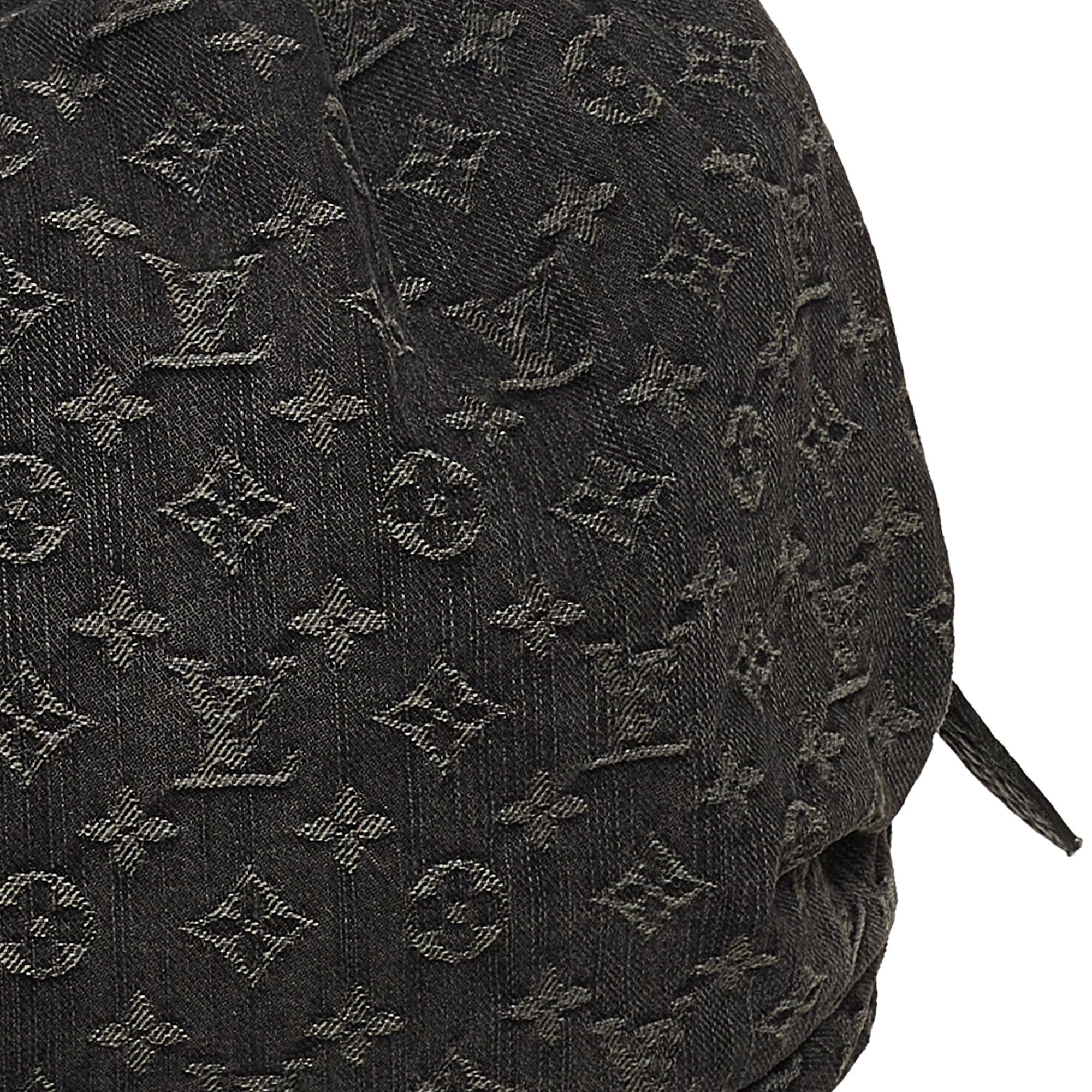 Louis Vuitton Monogram Mahina XL (SHG-36295)