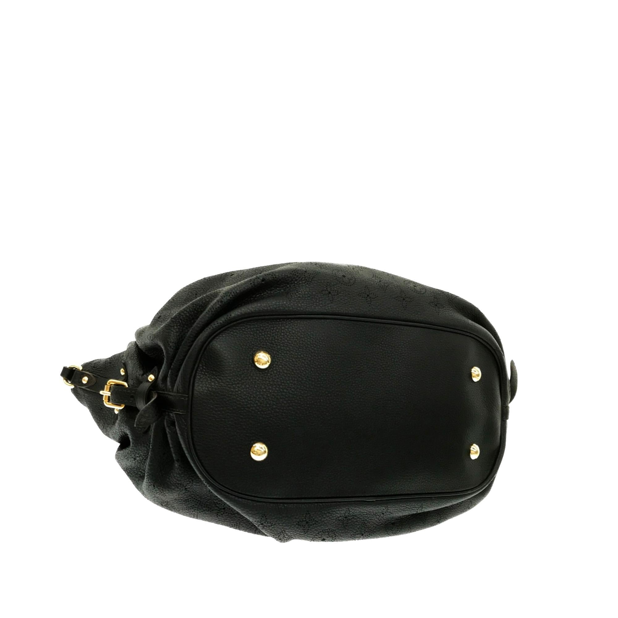 Louis Vuitton Monogram Mahina XL (SHG-OznY8V)