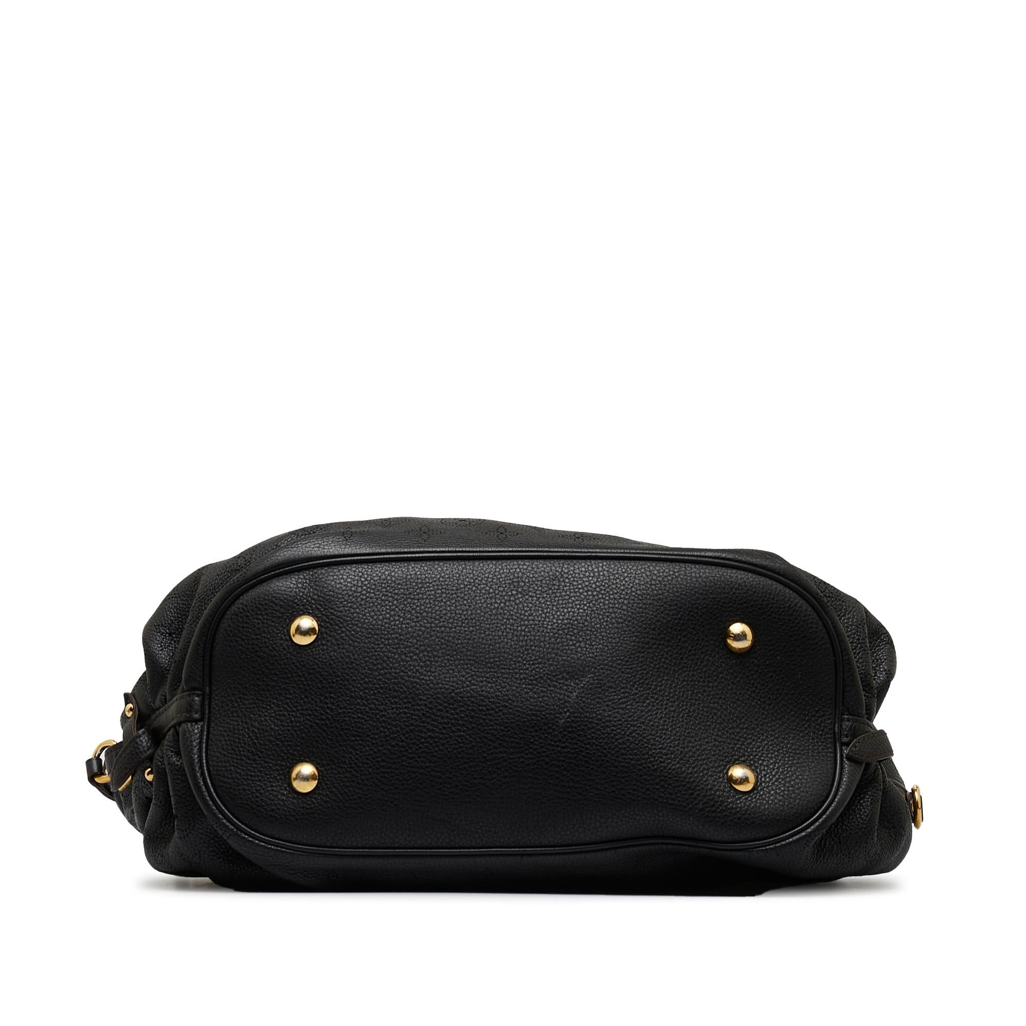 Louis Vuitton Monogram Mahina XL (SHG-bumDel)