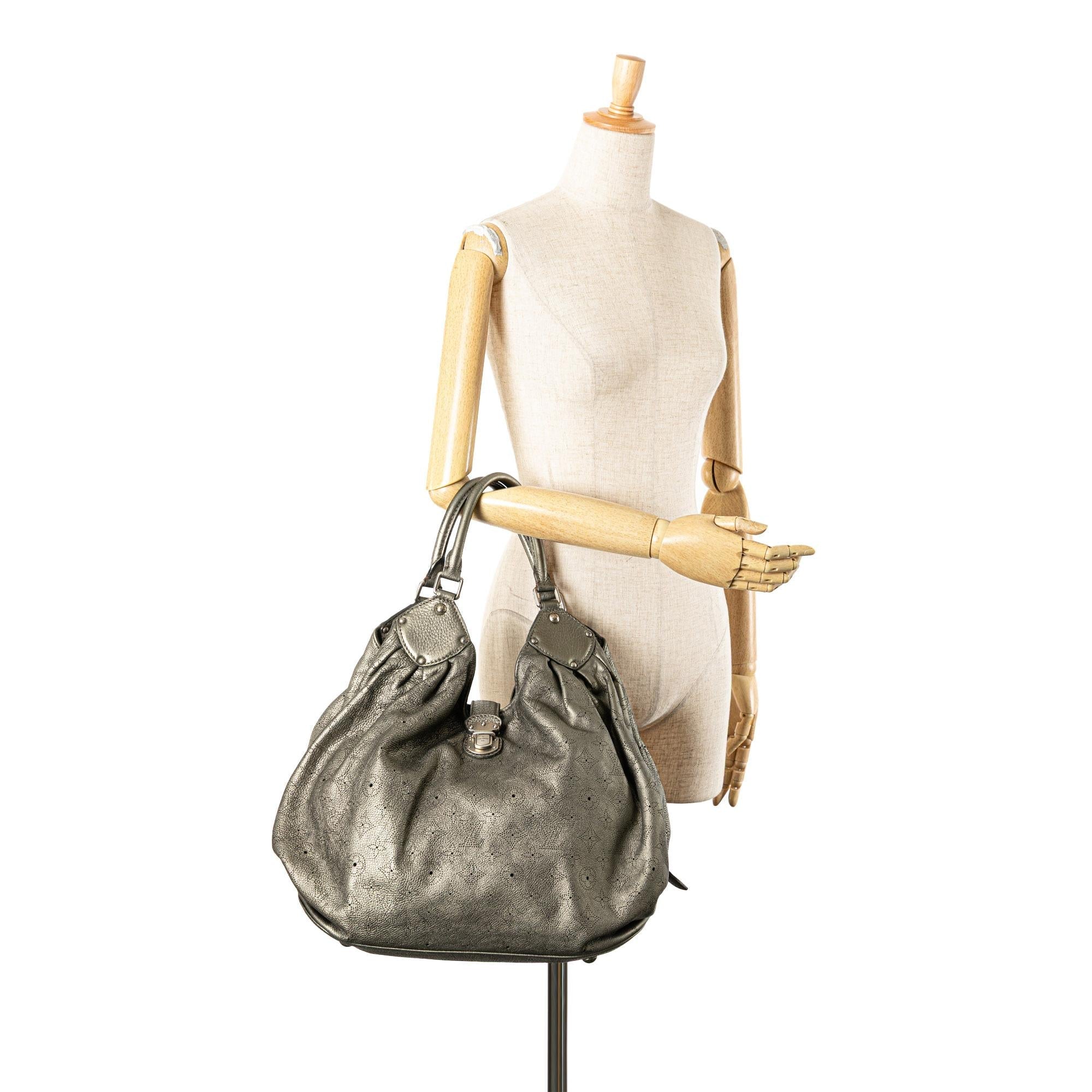 Louis Vuitton Monogram Mahina XL
