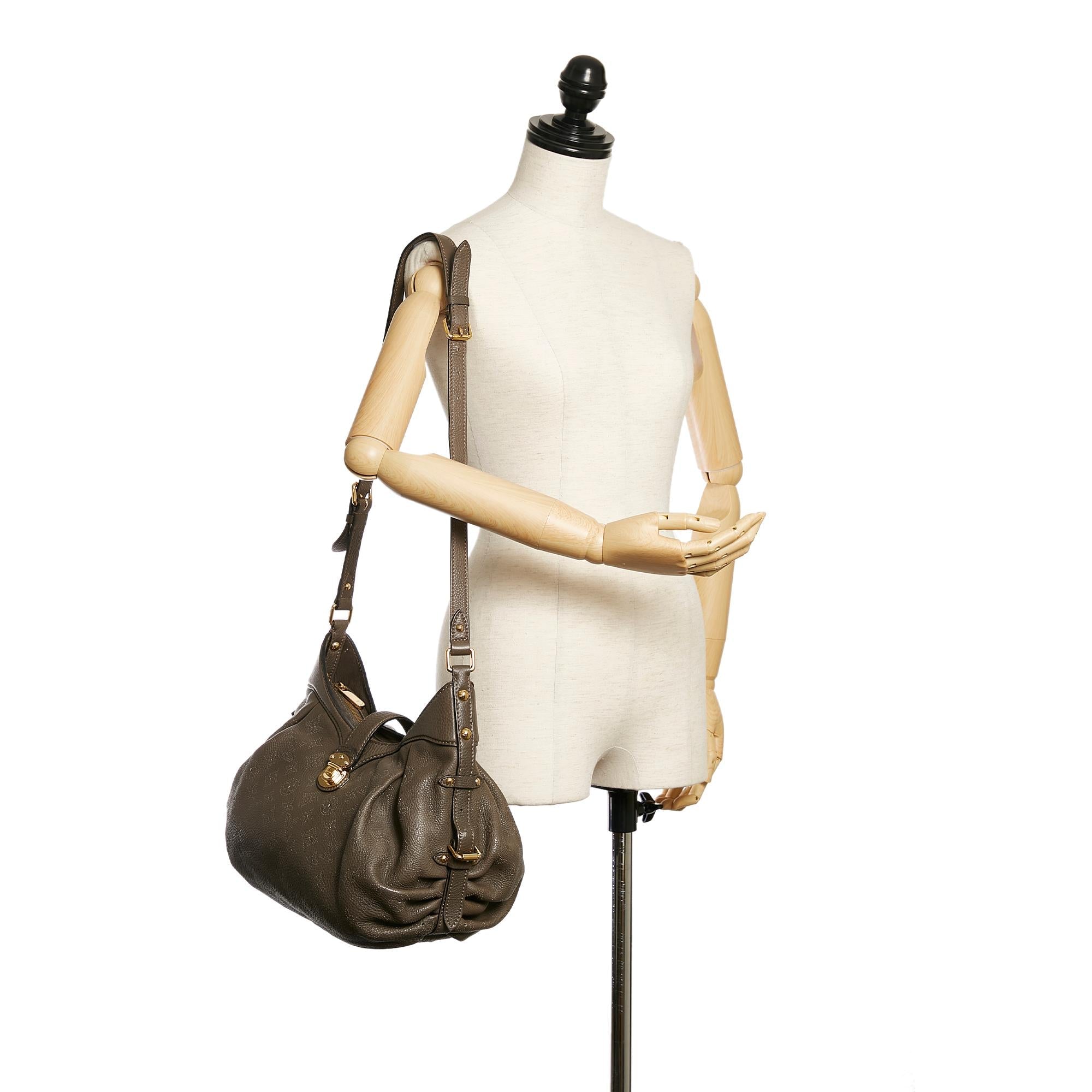 Louis Vuitton Monogram Mahina XS (SHG-28876)