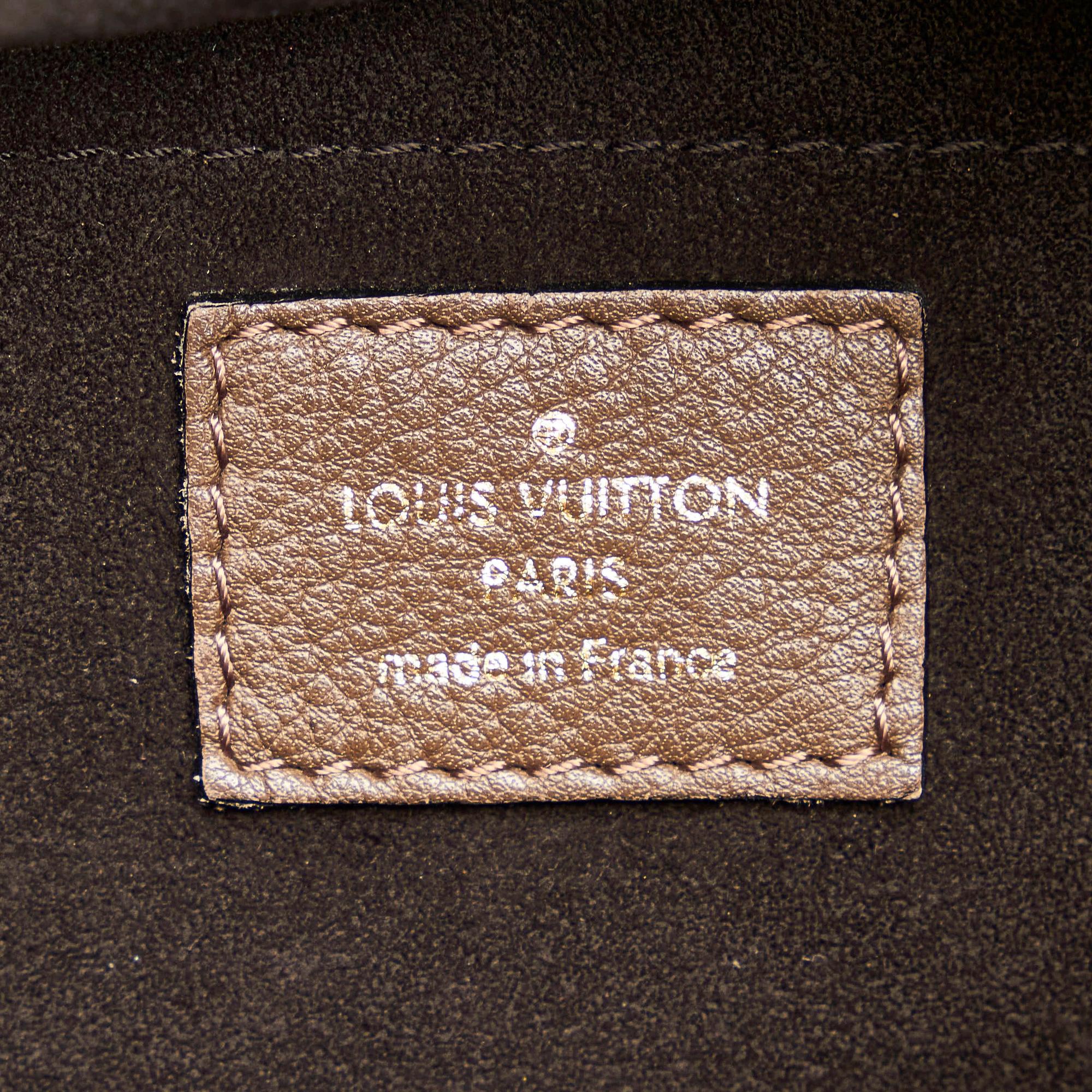 Louis Vuitton Monogram Mahina XS (SHG-34155)