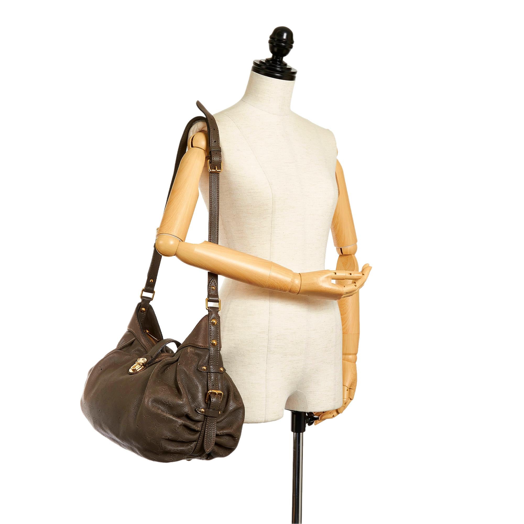 Louis Vuitton Monogram Mahina XS (SHG-34155)