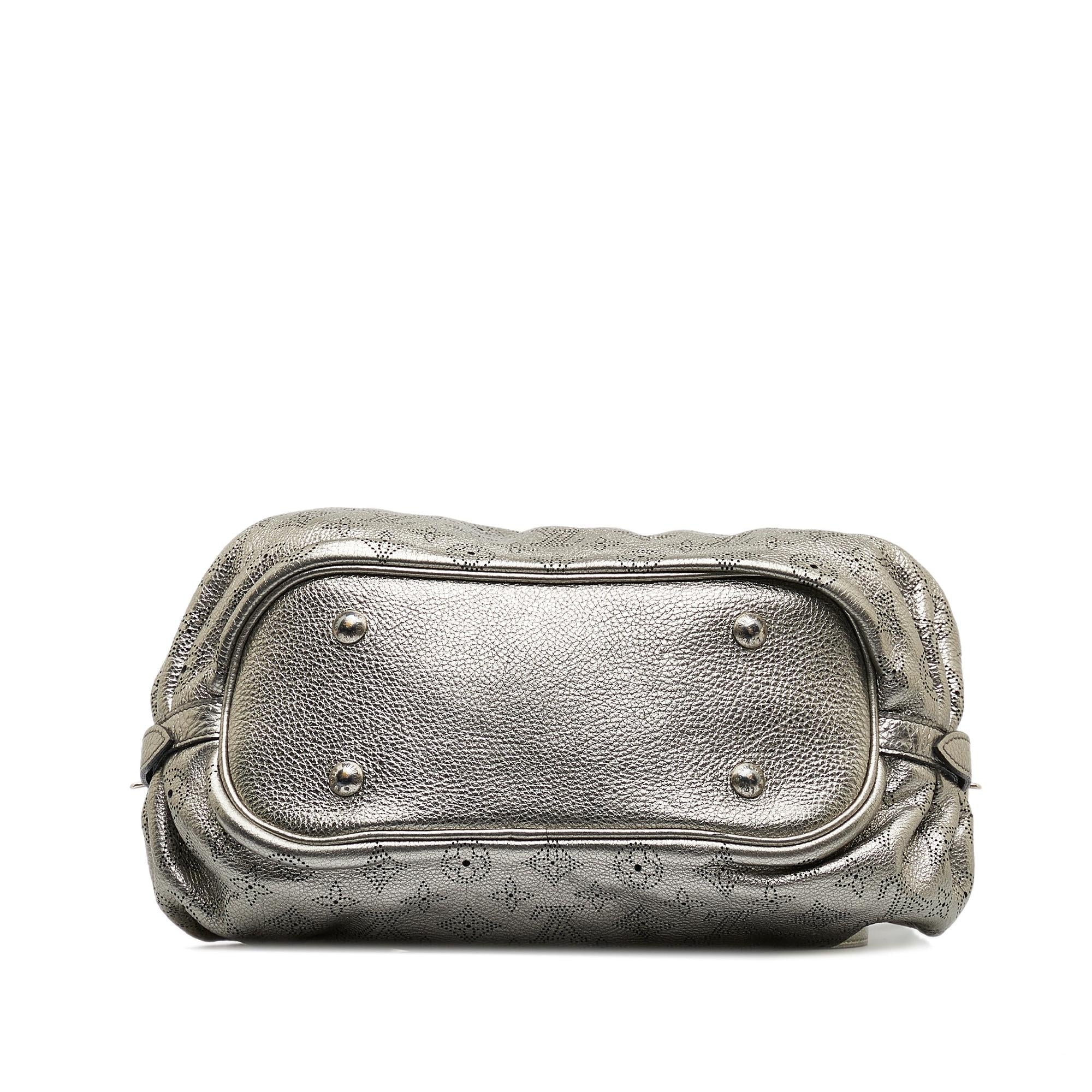 Louis Vuitton Monogram Mahina XS (SHG-JGuU6Y)