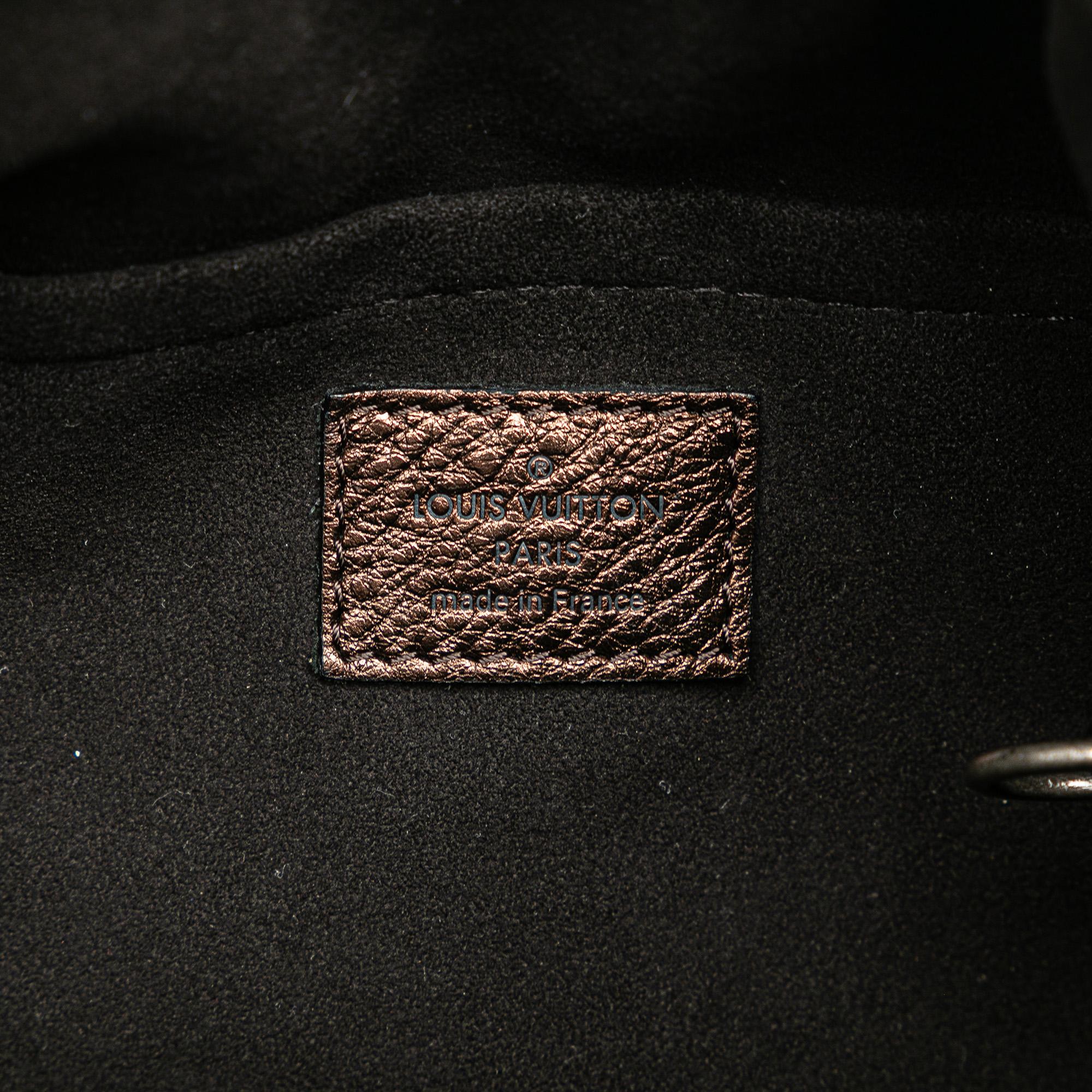 Louis Vuitton Monogram Mahina XS (SHG-uNGtjD)