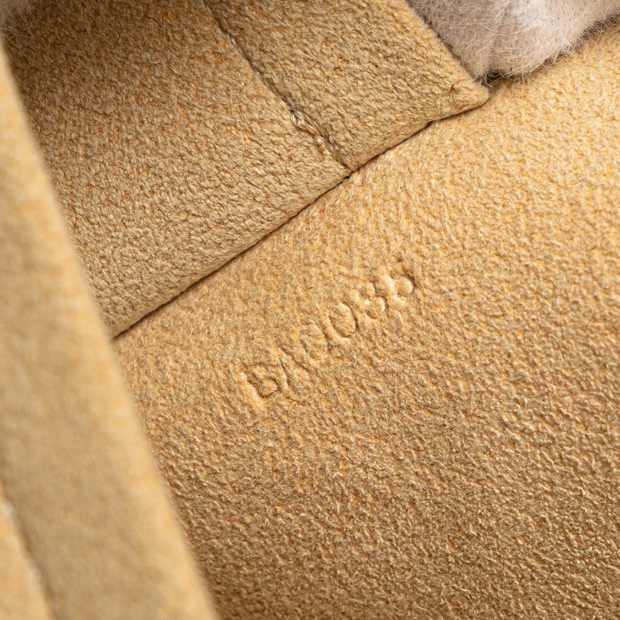 Louis Vuitton Monogram Manhattan GM